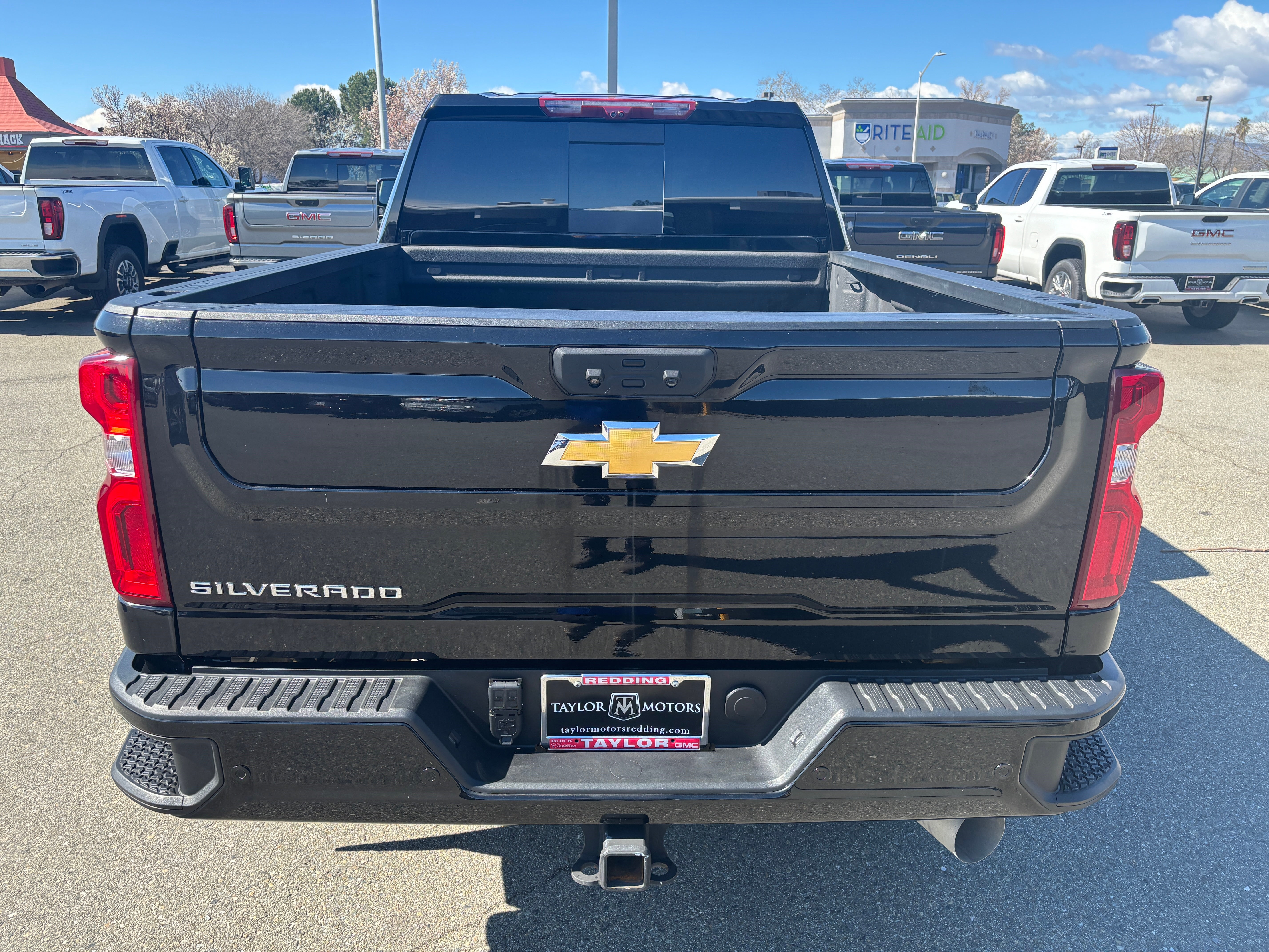 2023 Chevrolet Silverado 3500 HD High Country