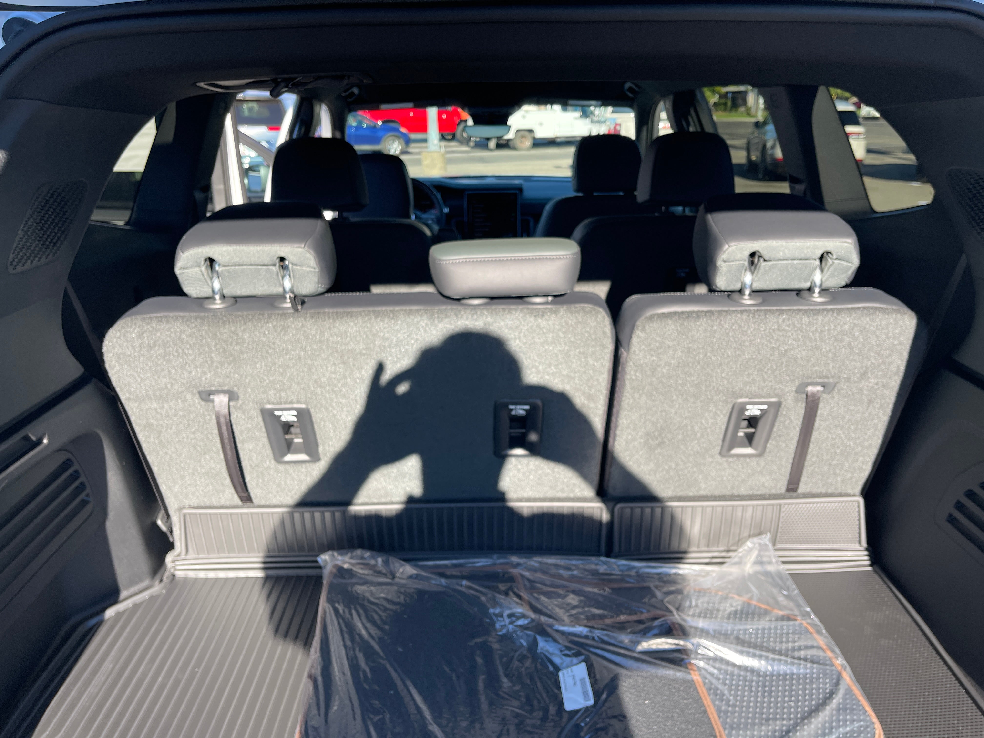 2027 GMC Acadia AT4