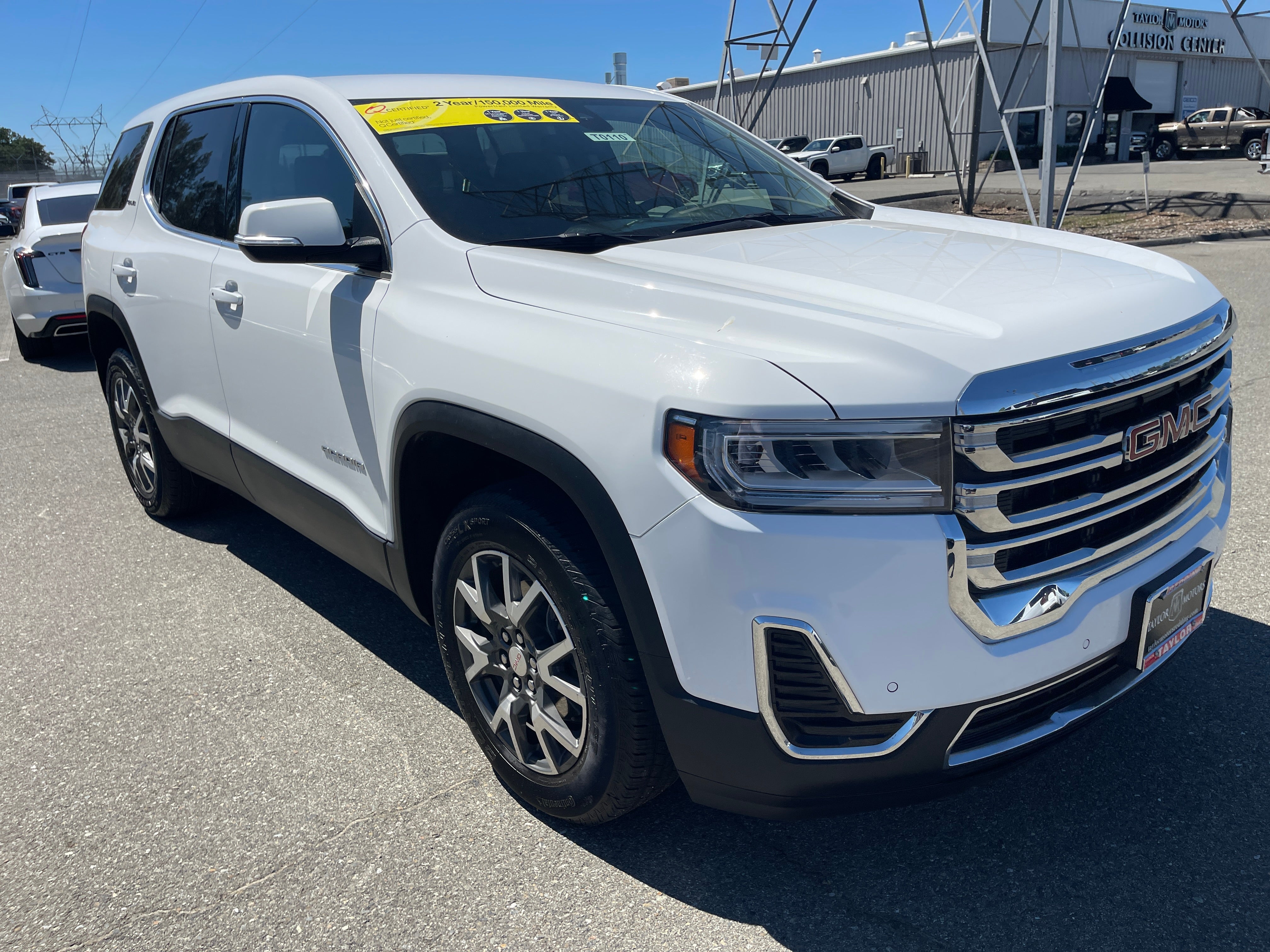 2022 GMC Acadia SLE
