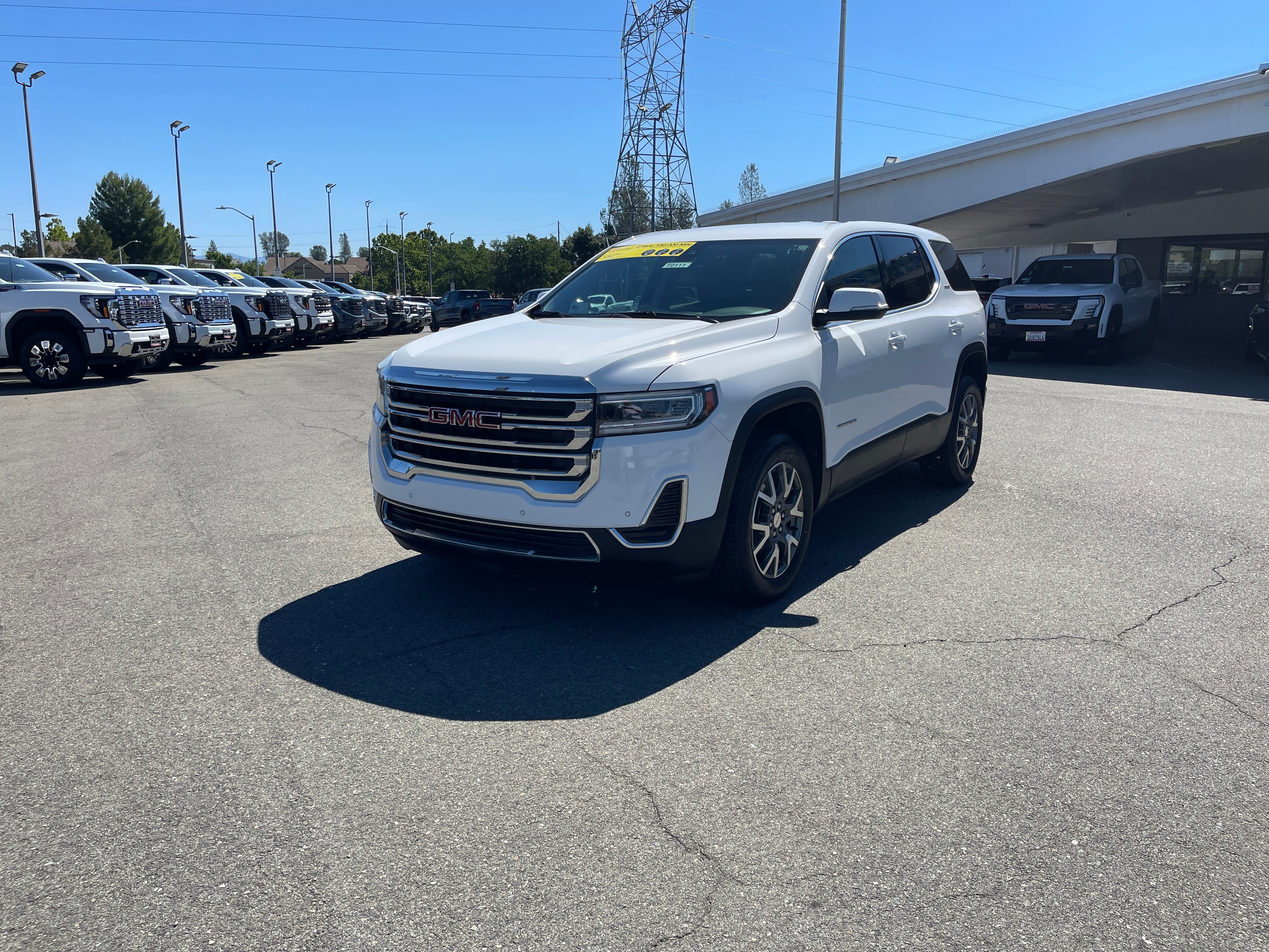2022 GMC Acadia SLE FWD's photo