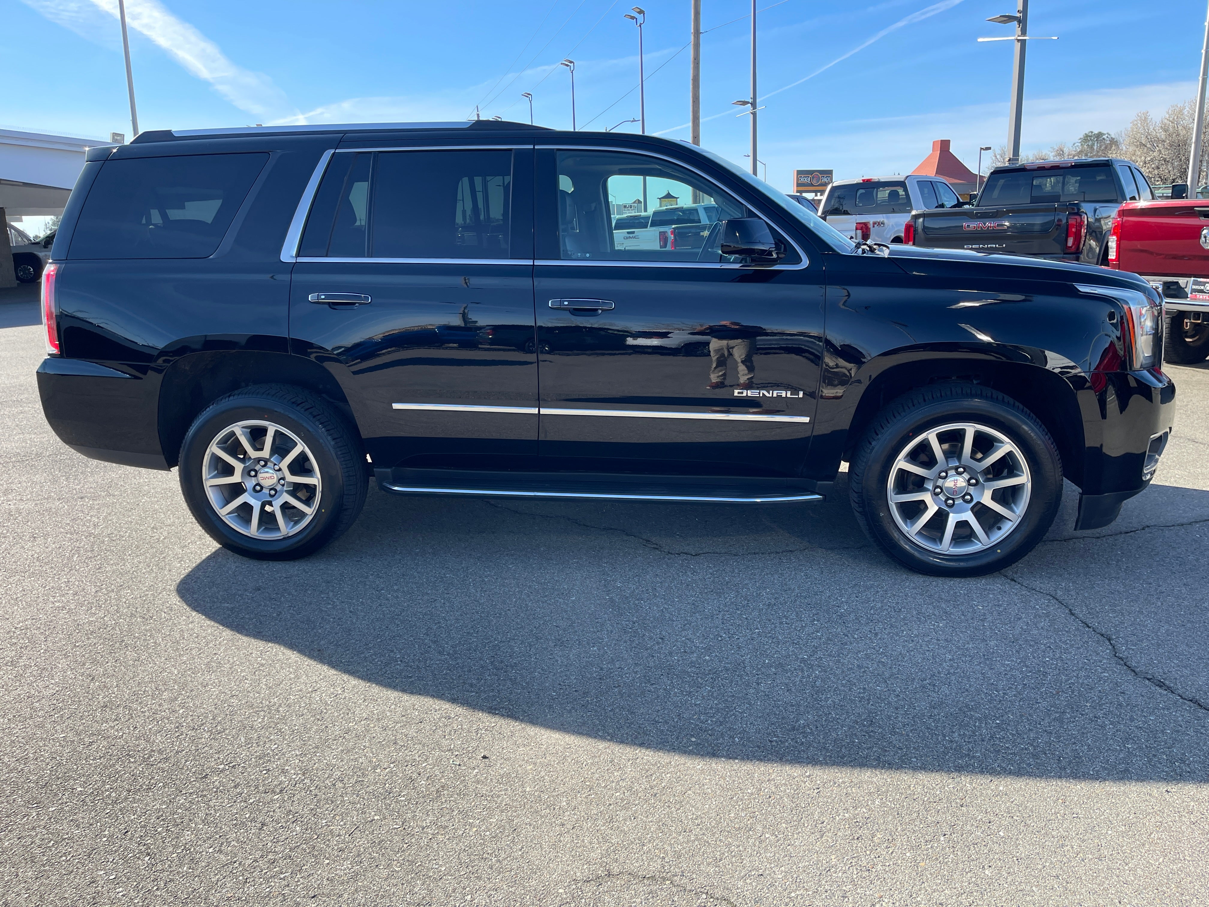 2020 GMC Yukon Denali