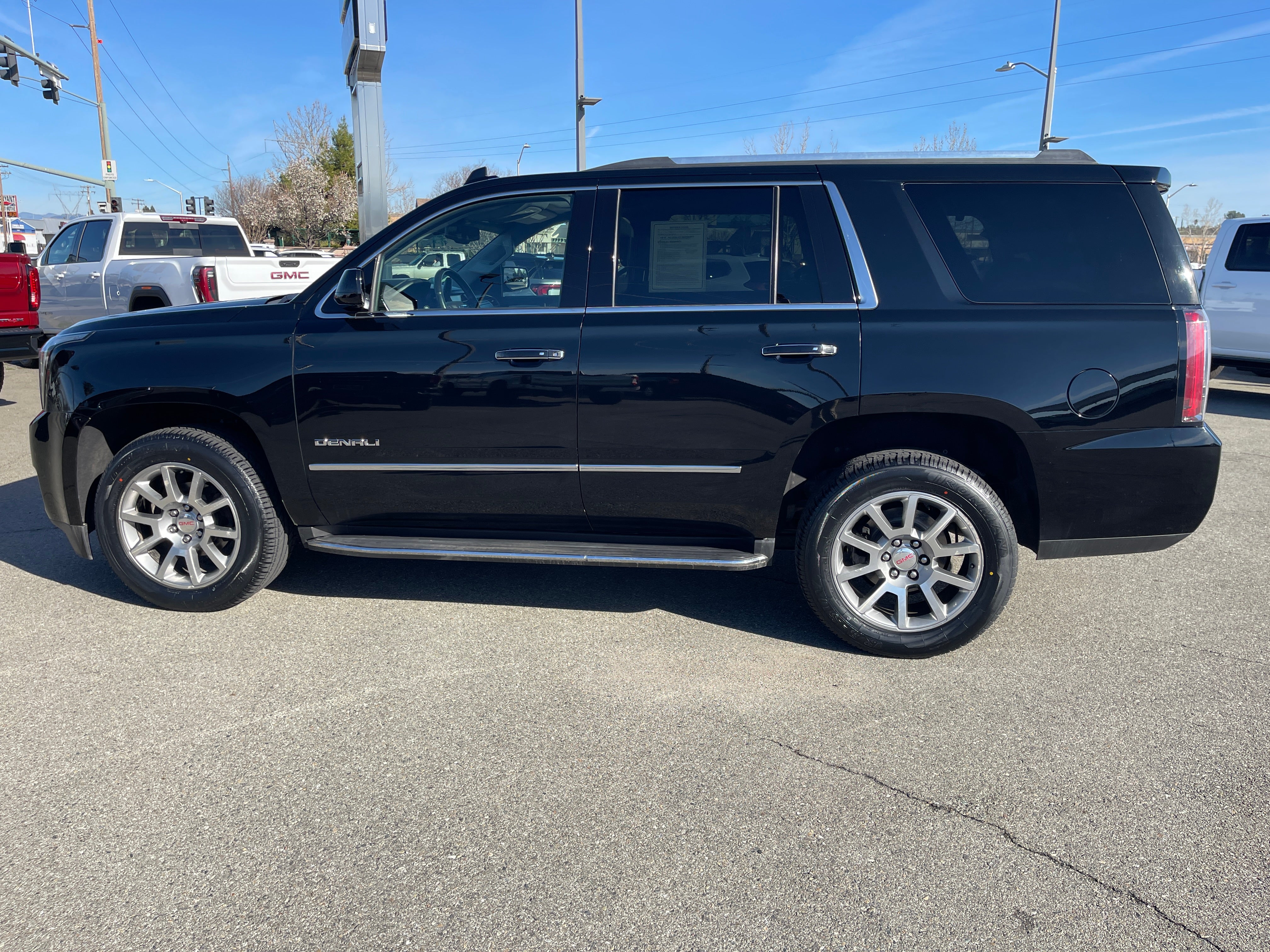 2020 GMC Yukon Denali