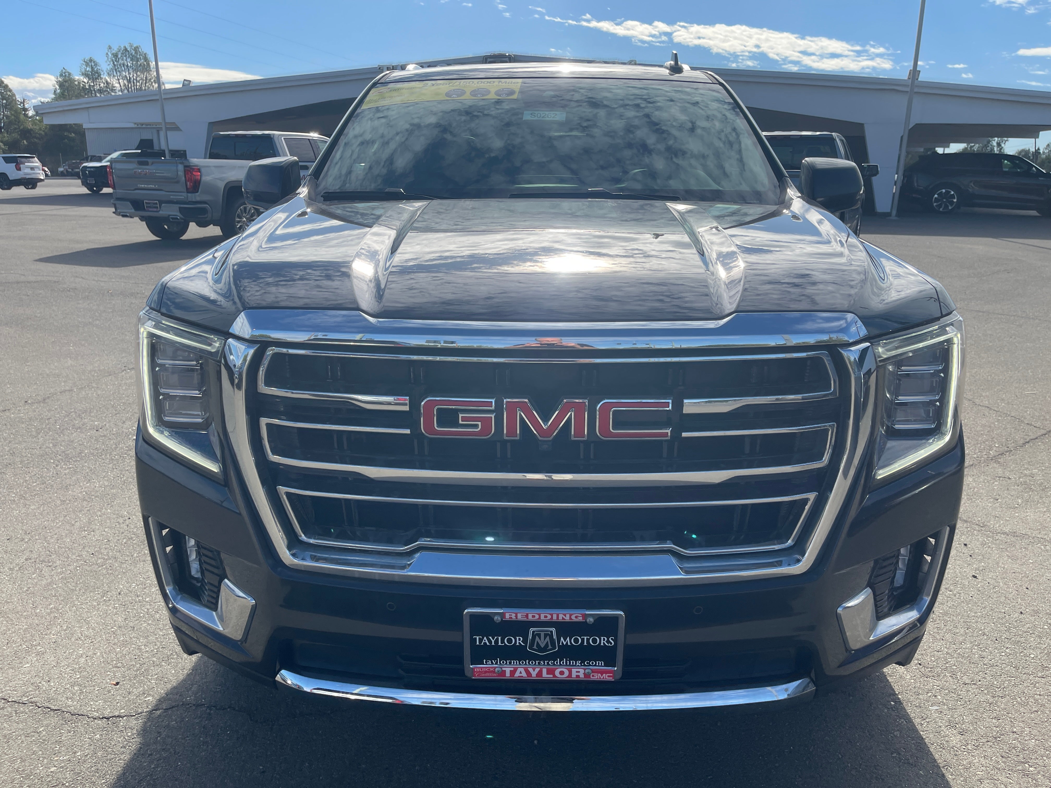 2023 GMC Yukon XL SLT