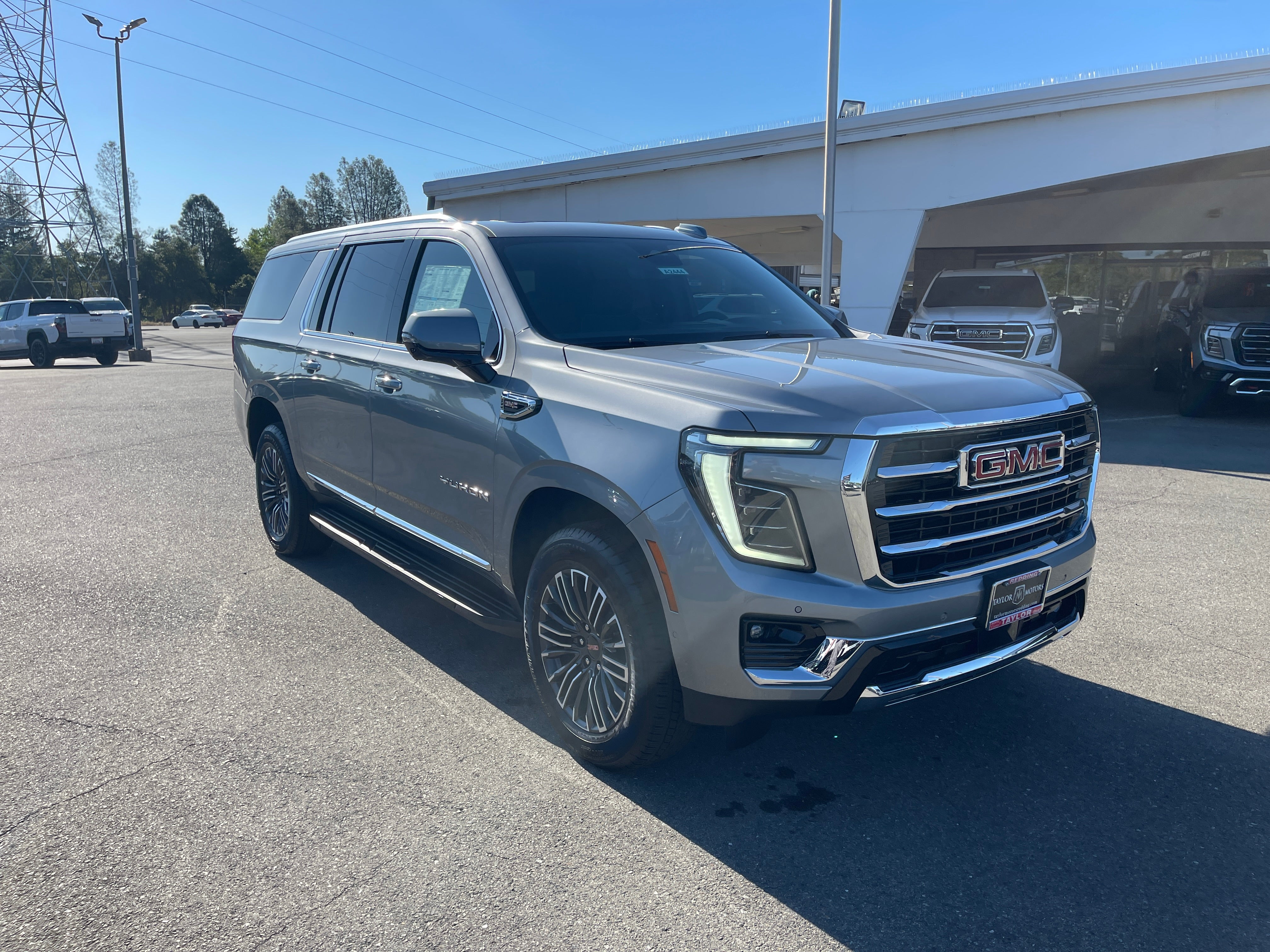 2026 GMC Yukon XL Elevation