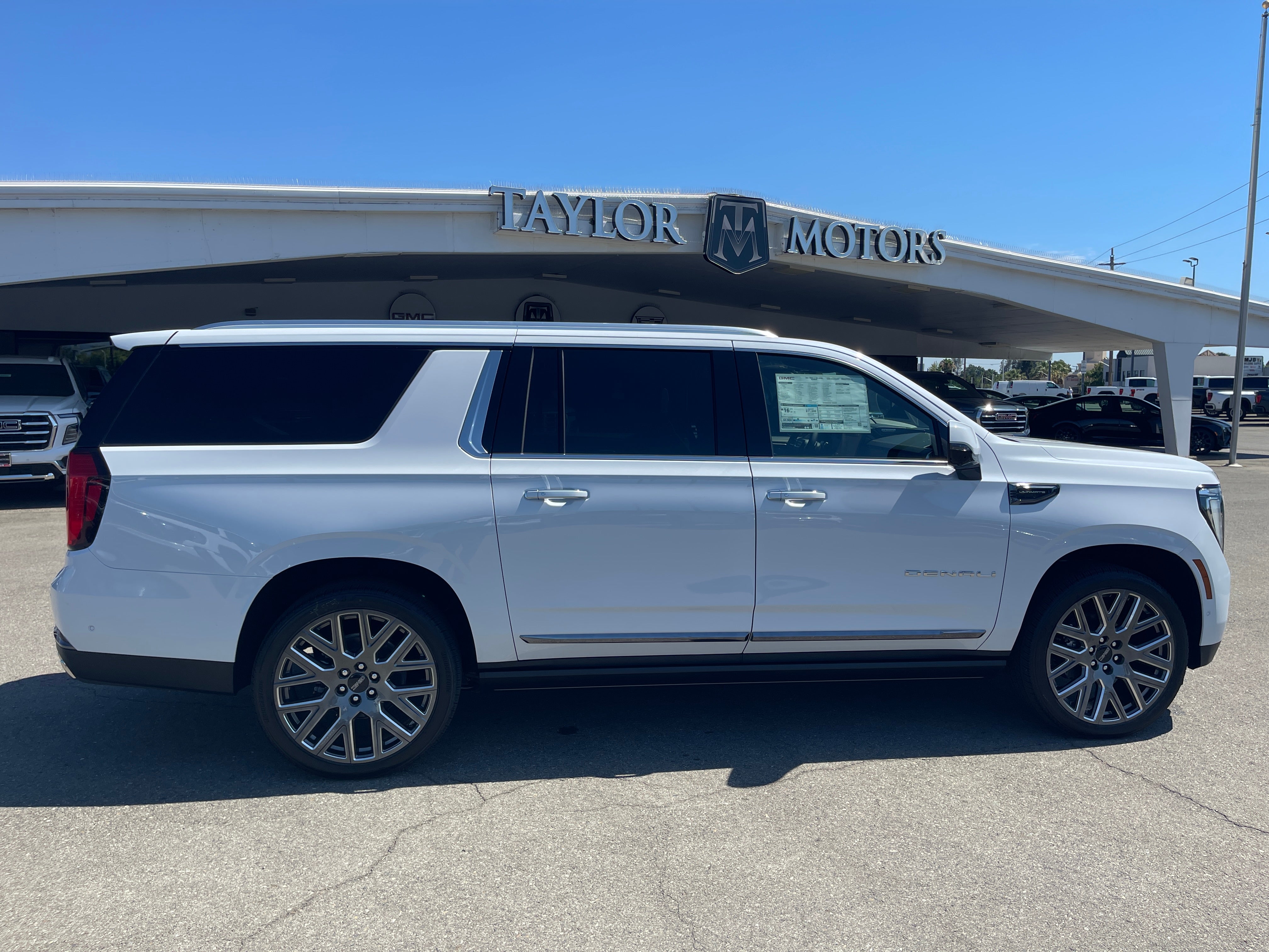 2026 GMC Yukon XL Denali Ultimate