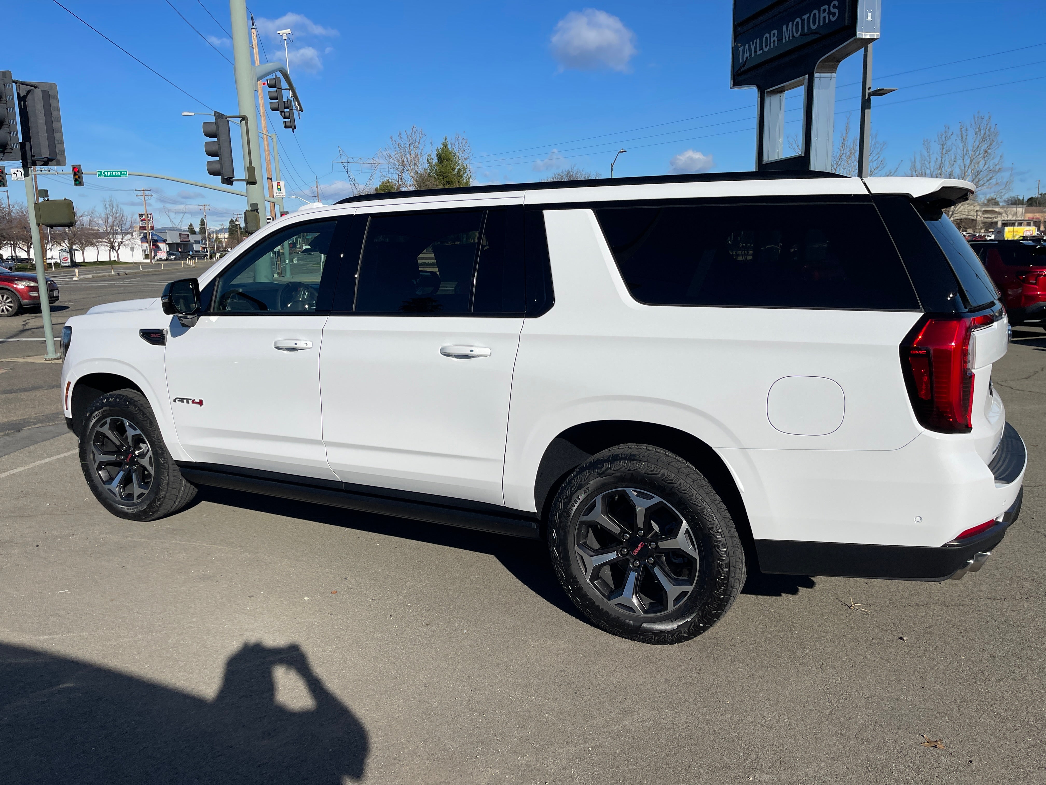 2026 GMC Yukon XL AT4 Ultimate