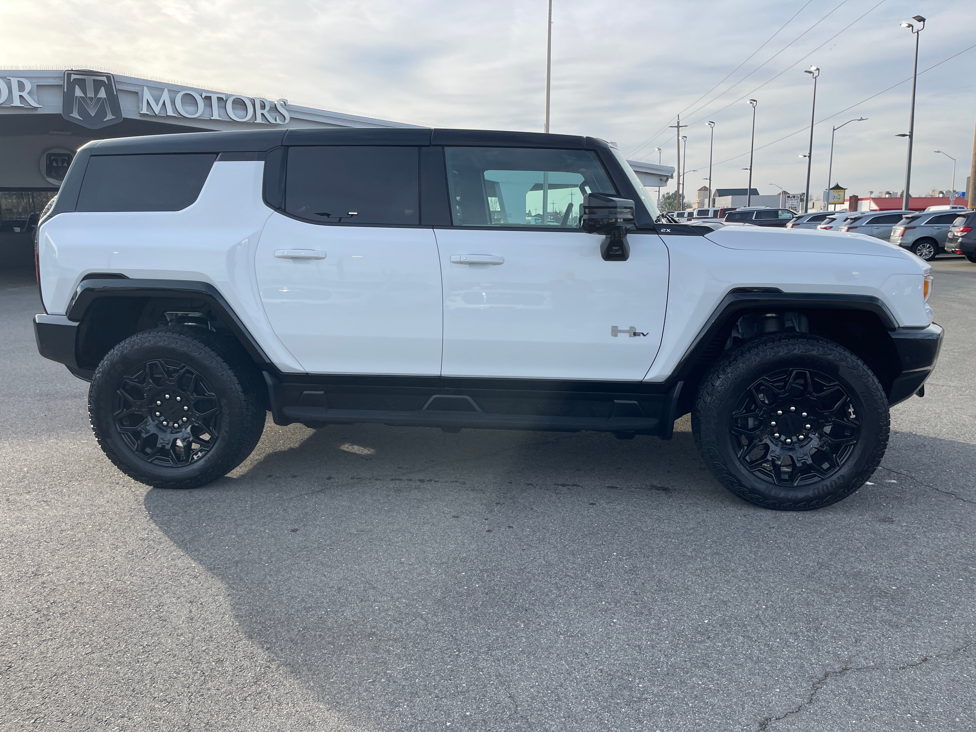 2026 GMC HUMMER EV SUV 2X