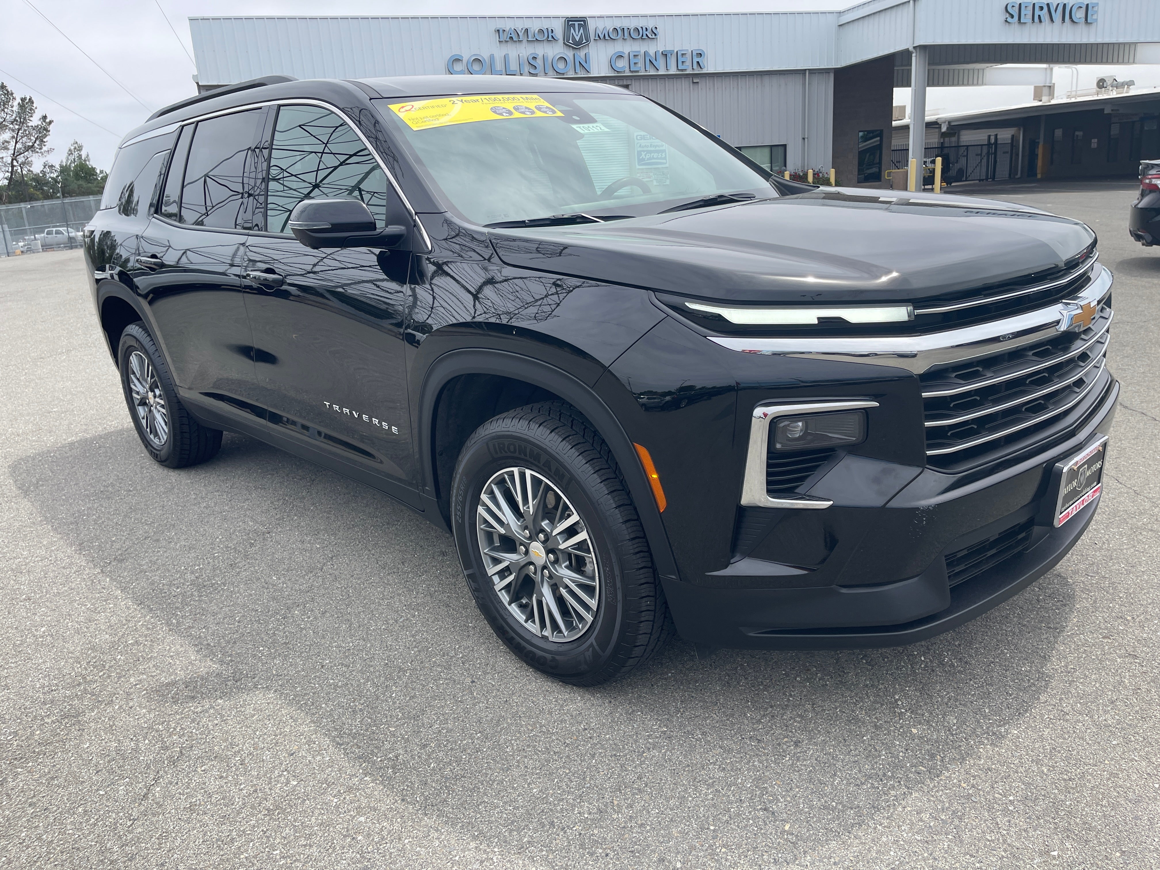 2024 Chevrolet Traverse LT