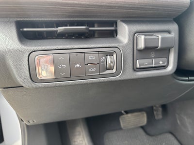 2024 GMC Sierra EV Denali Edition 1