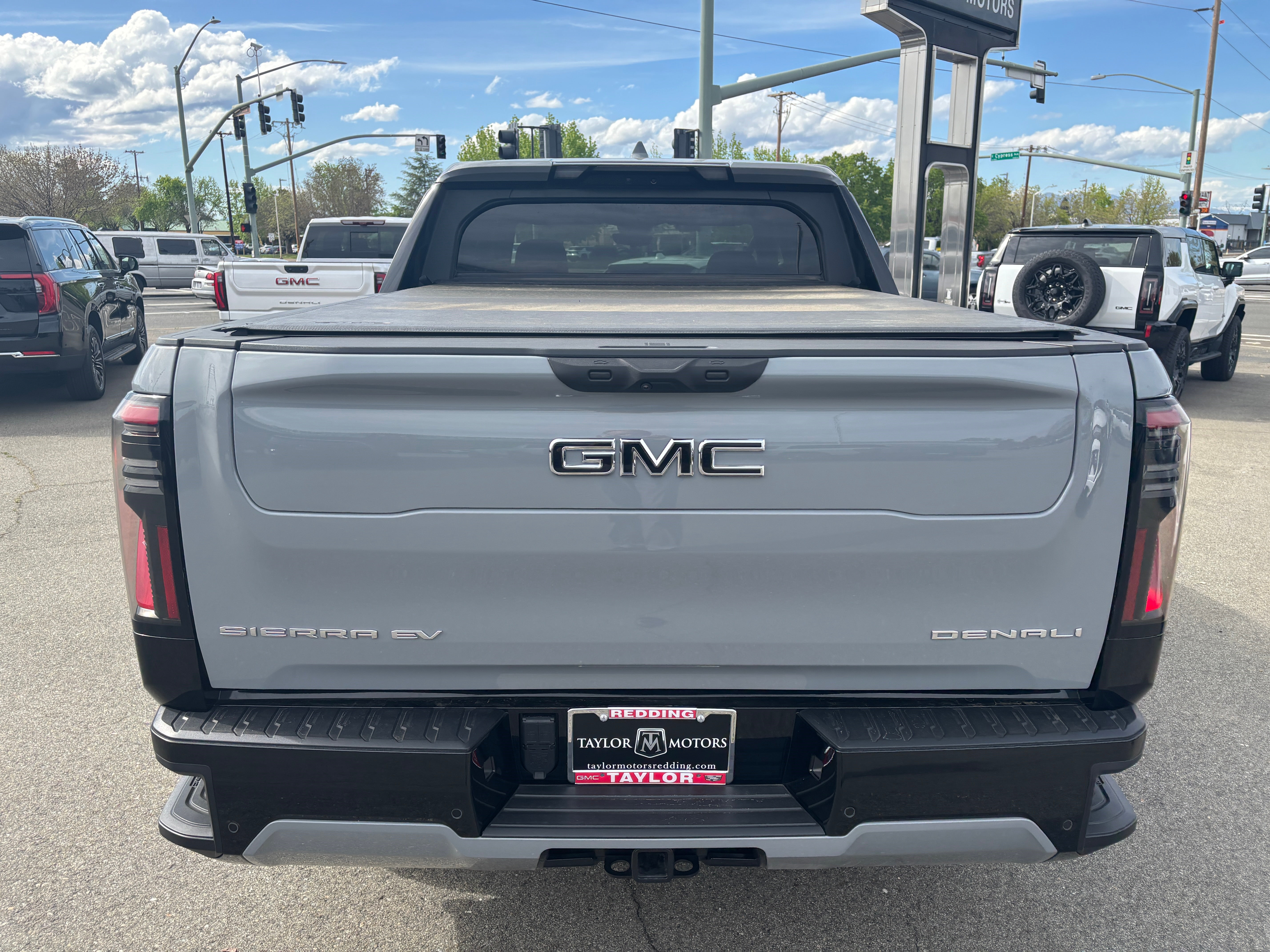 2024 GMC Sierra EV Denali Edition 1
