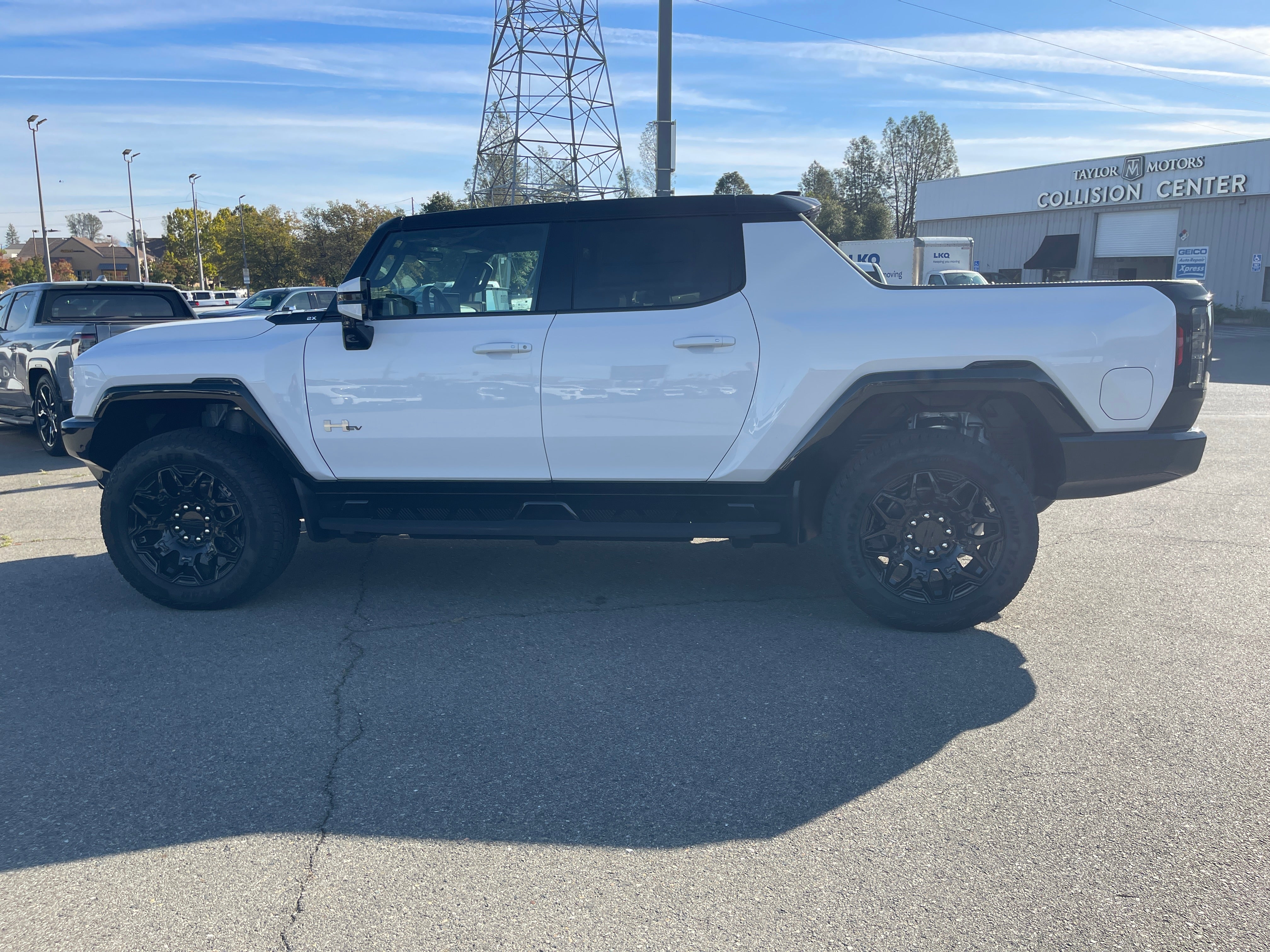 2025 GMC HUMMER EV Pickup 2X