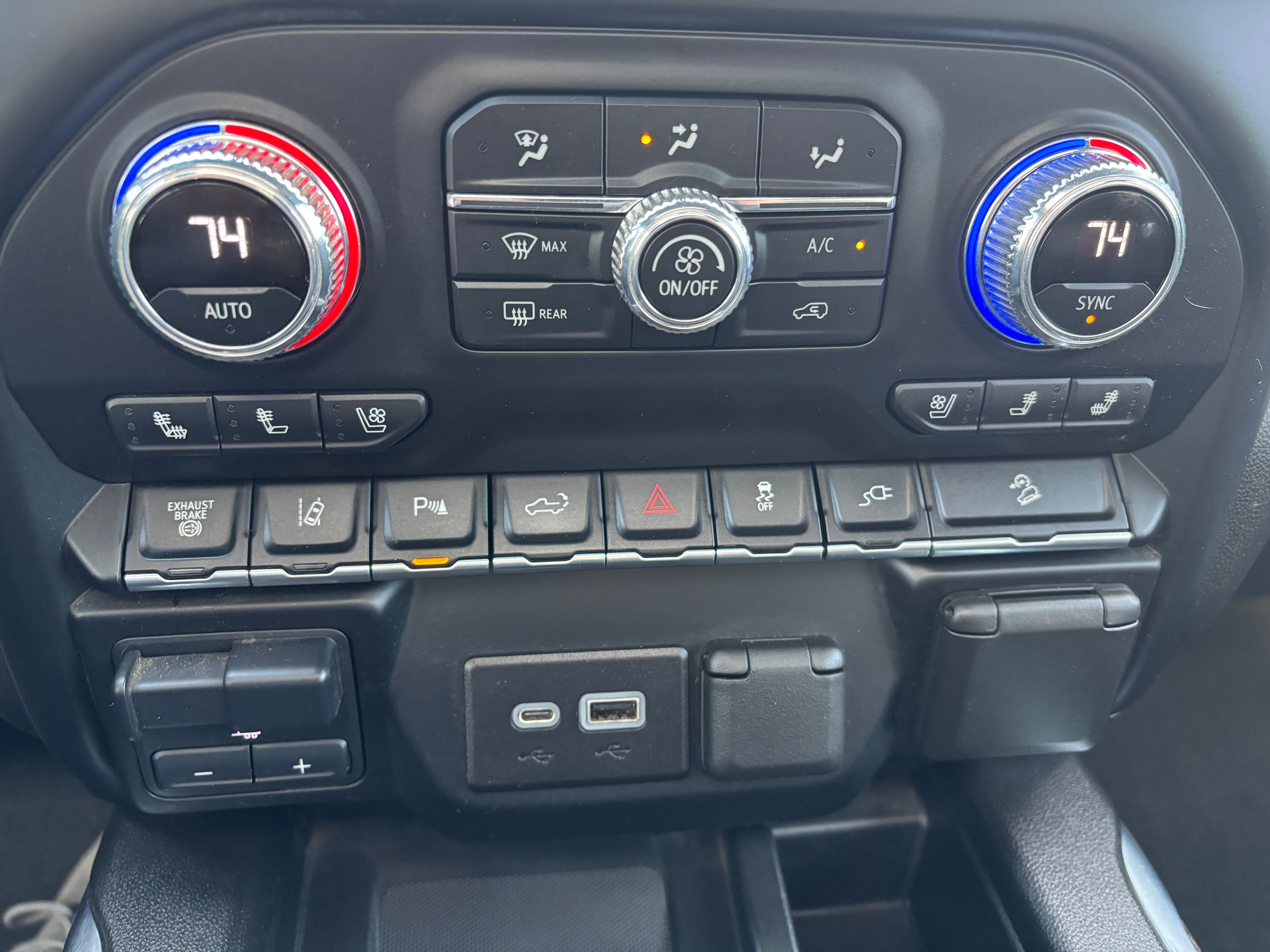 2022 GMC Sierra 3500 HD Denali