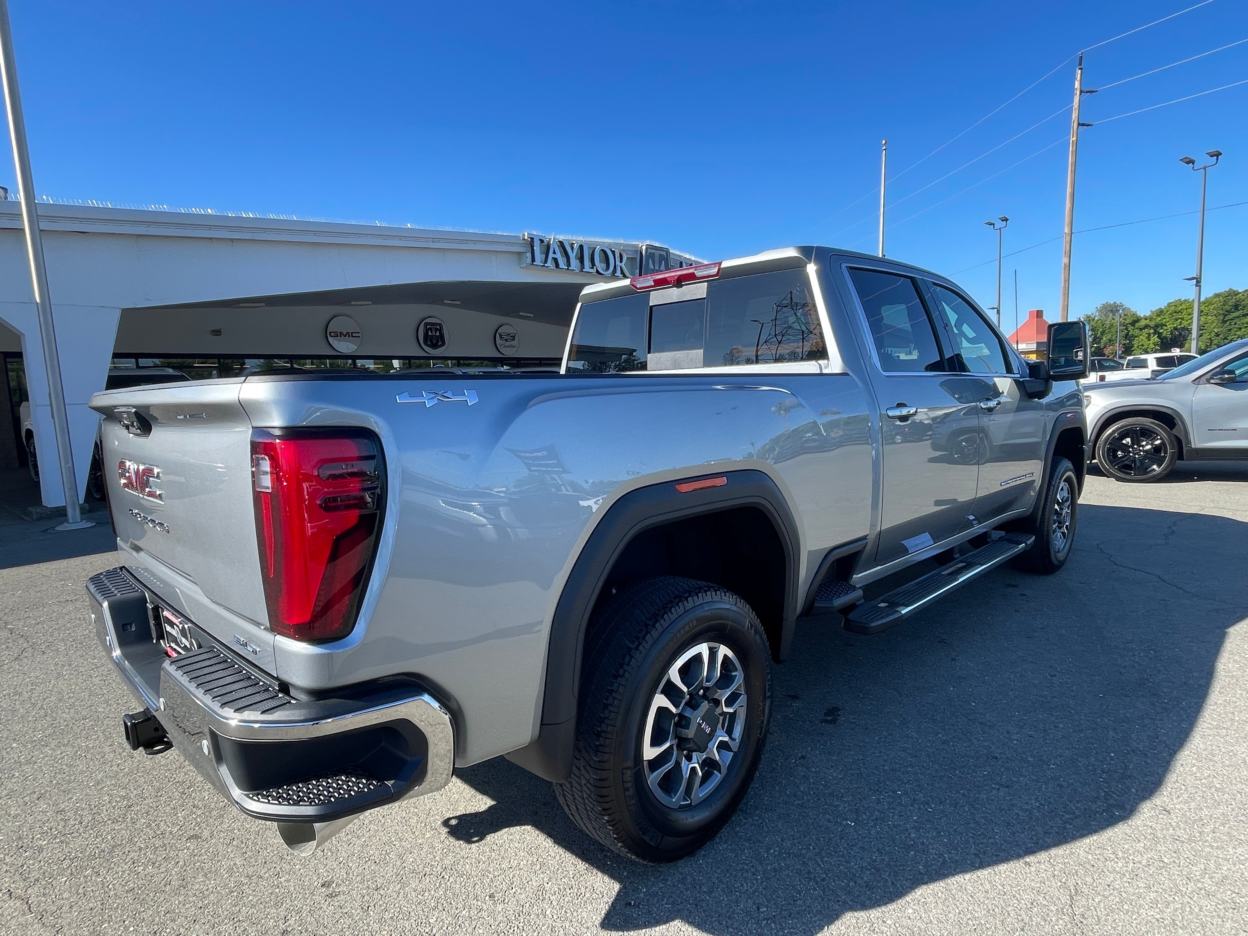 2026 GMC Sierra 2500 HD SLT