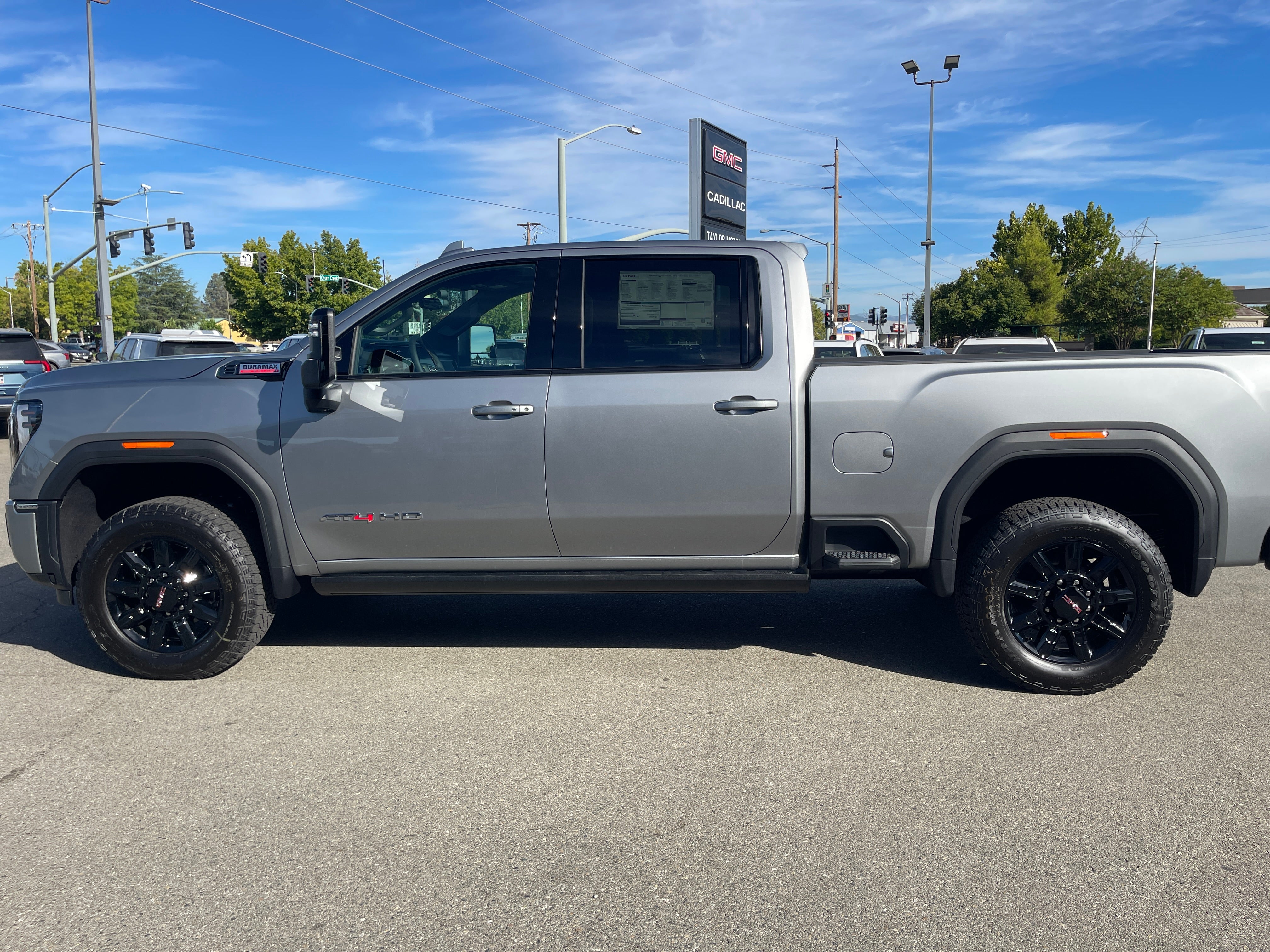 2026 GMC Sierra 2500HD AT4 - Photo 10