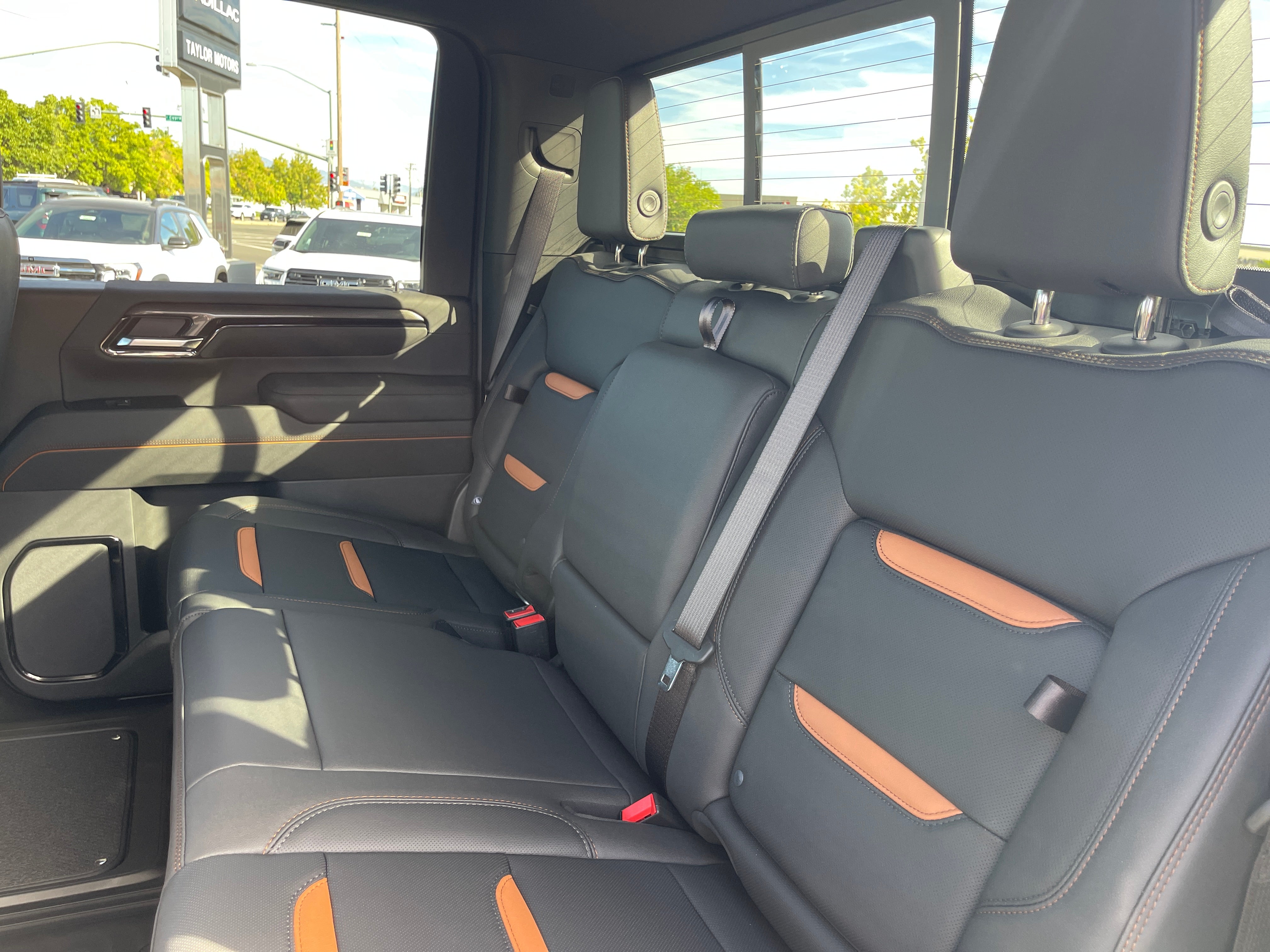 2026 GMC Sierra 2500HD AT4 - Photo 14