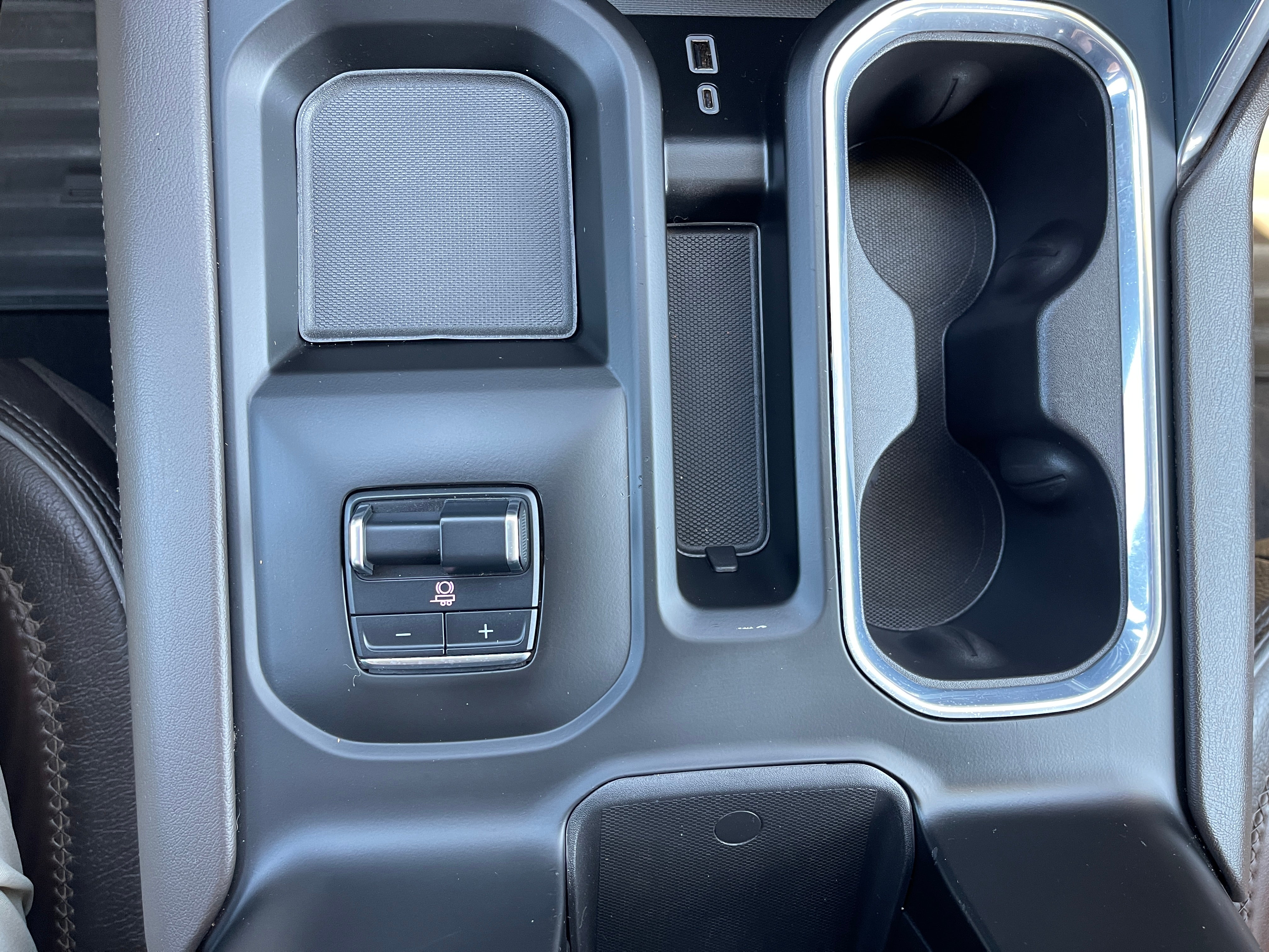 2025 GMC Sierra 3500 HD Denali DRW