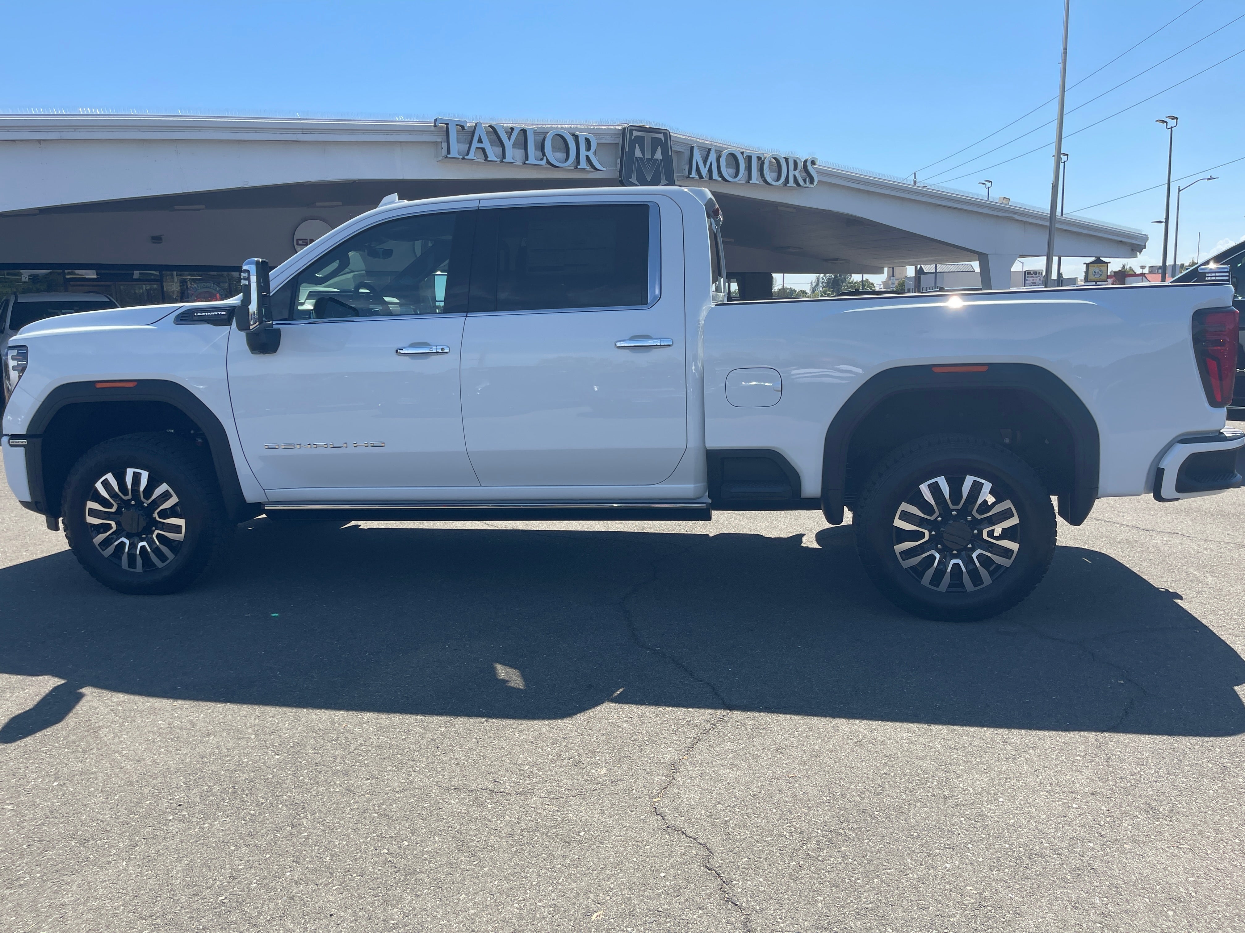 2025 GMC Sierra 2500 HD Denali Ultimate