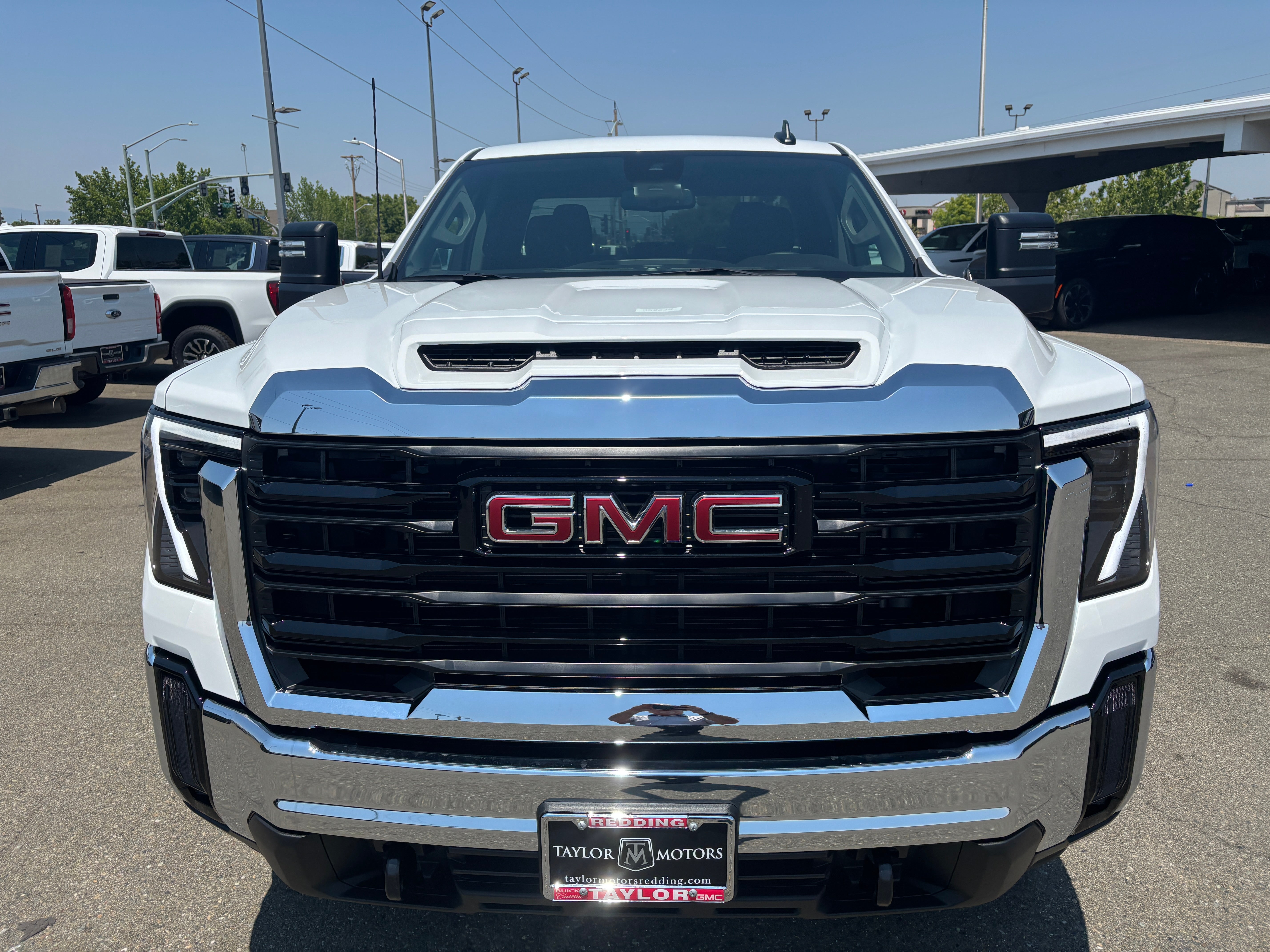 2025 GMC Sierra 3500 HD Pro