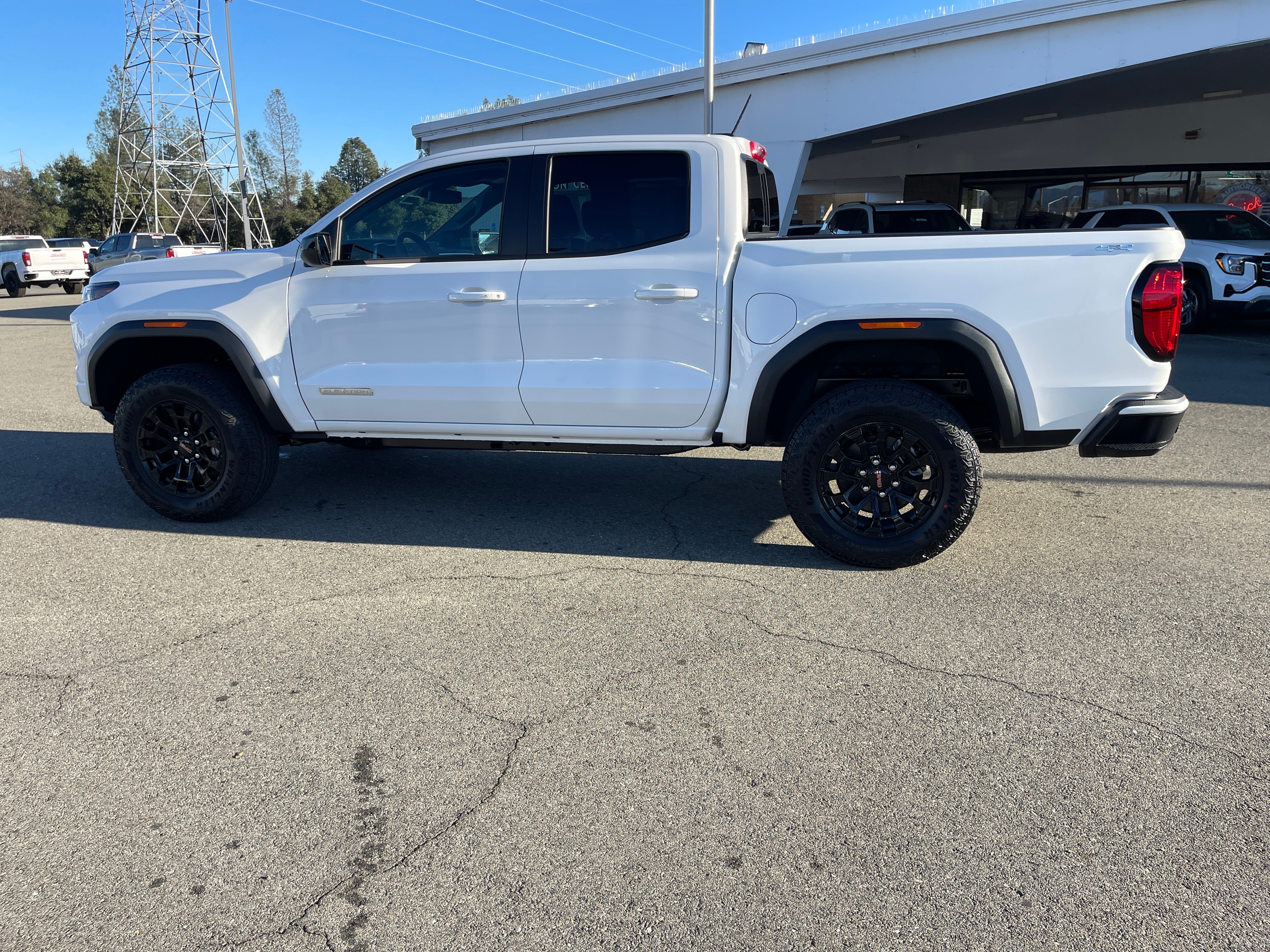 2026 GMC Canyon Elevation