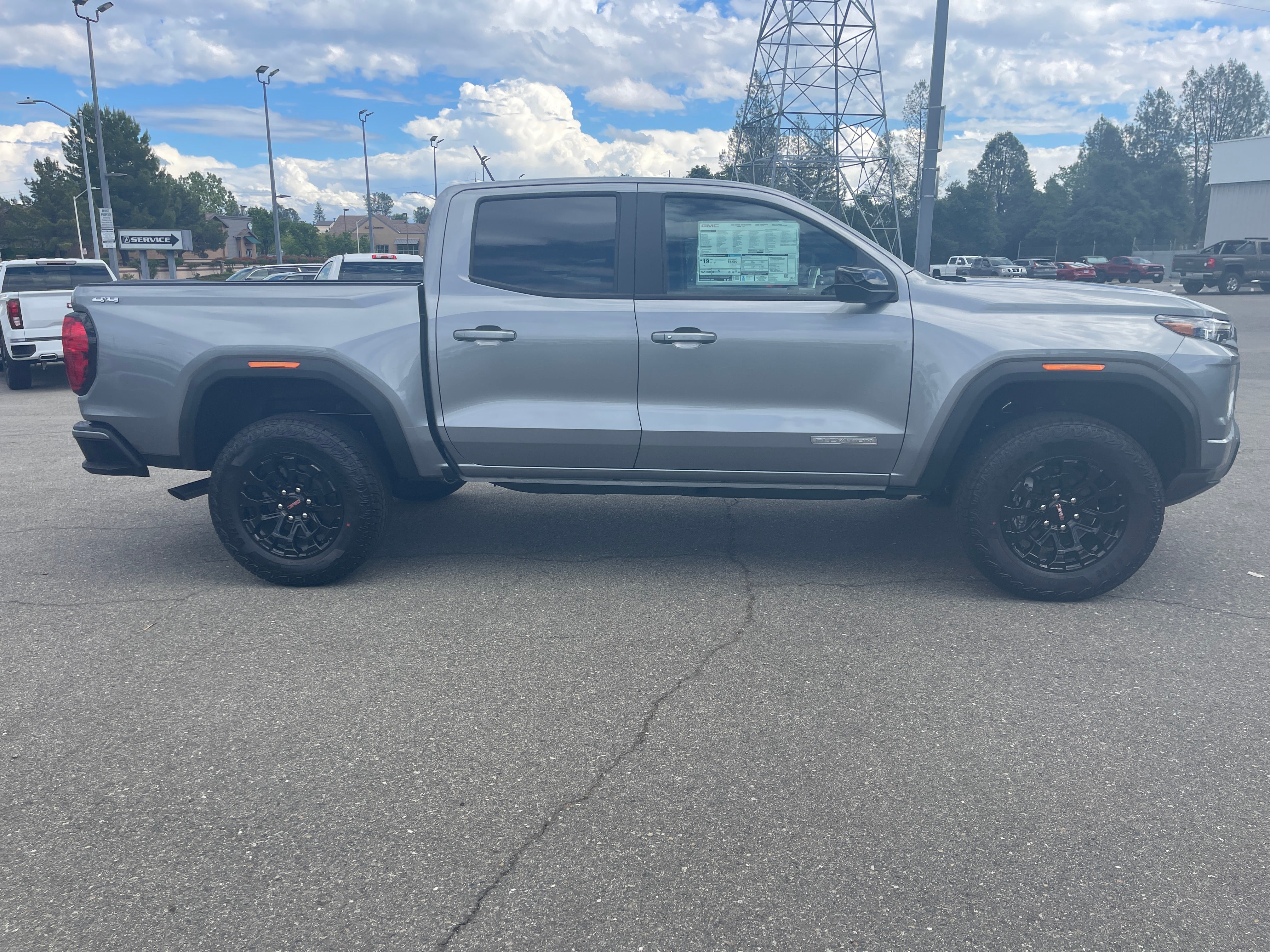 2026 GMC Canyon Elevation
