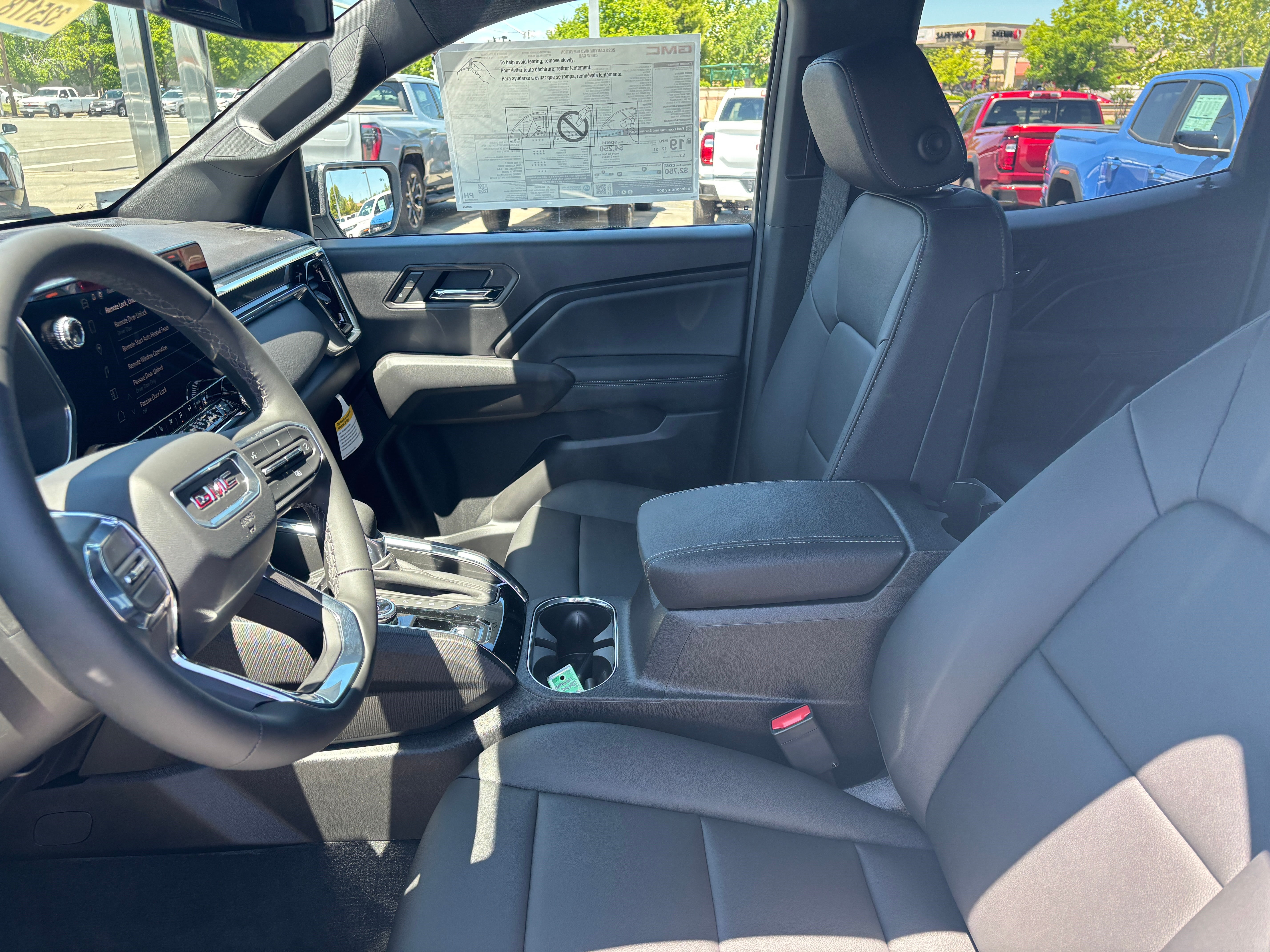 2025 GMC Canyon Elevation