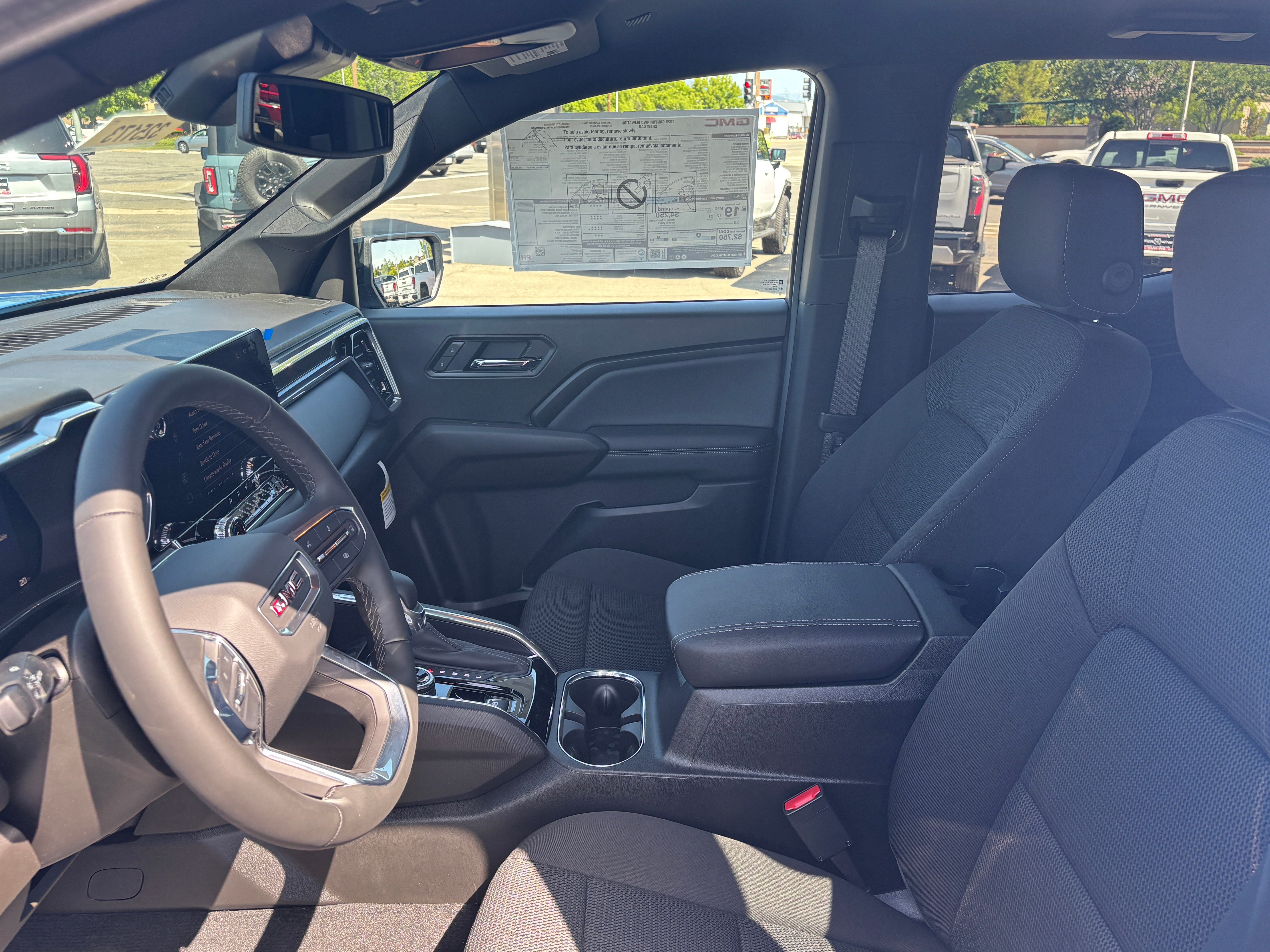 2025 GMC Canyon Elevation