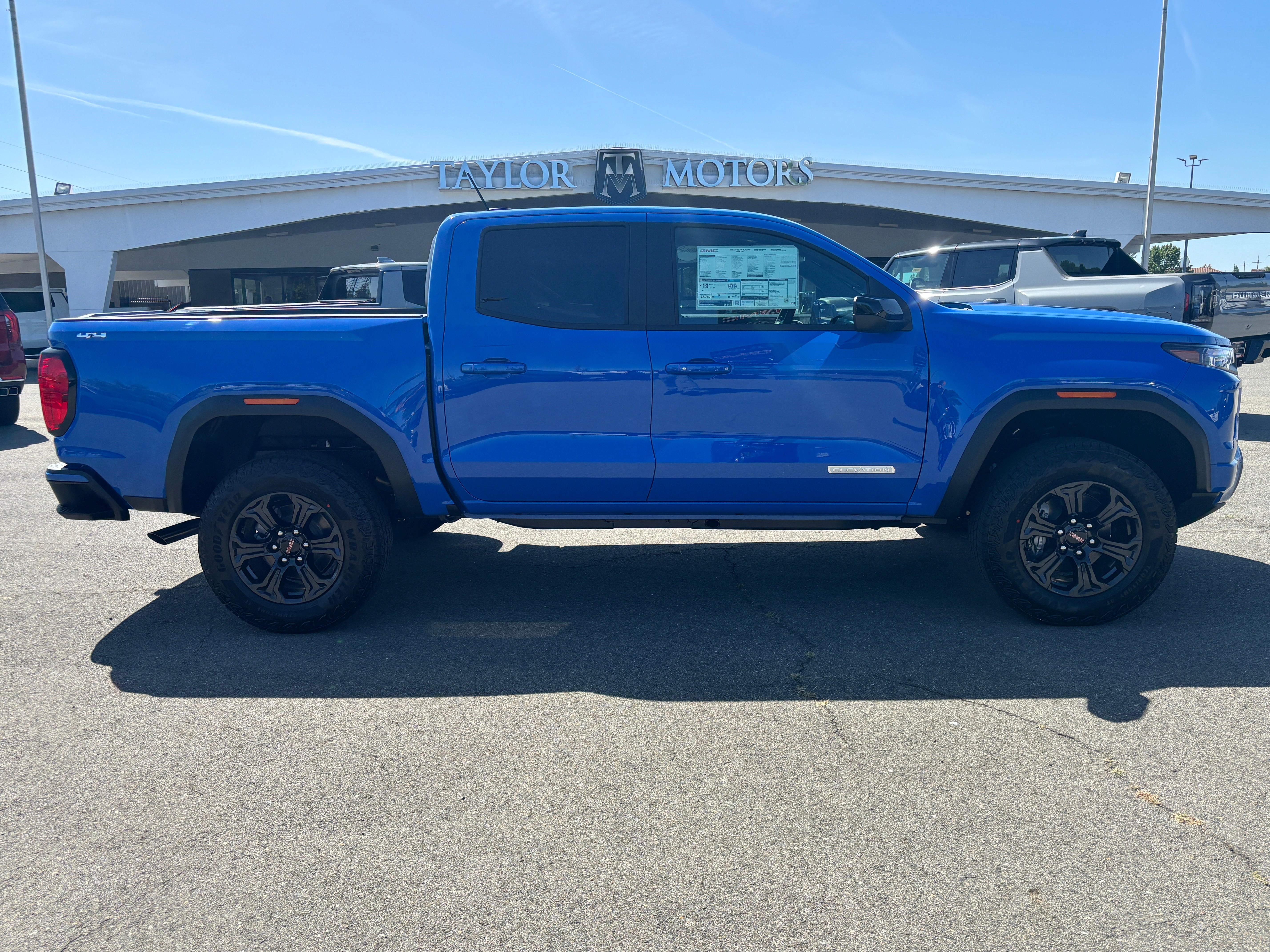 2025 GMC Canyon Elevation