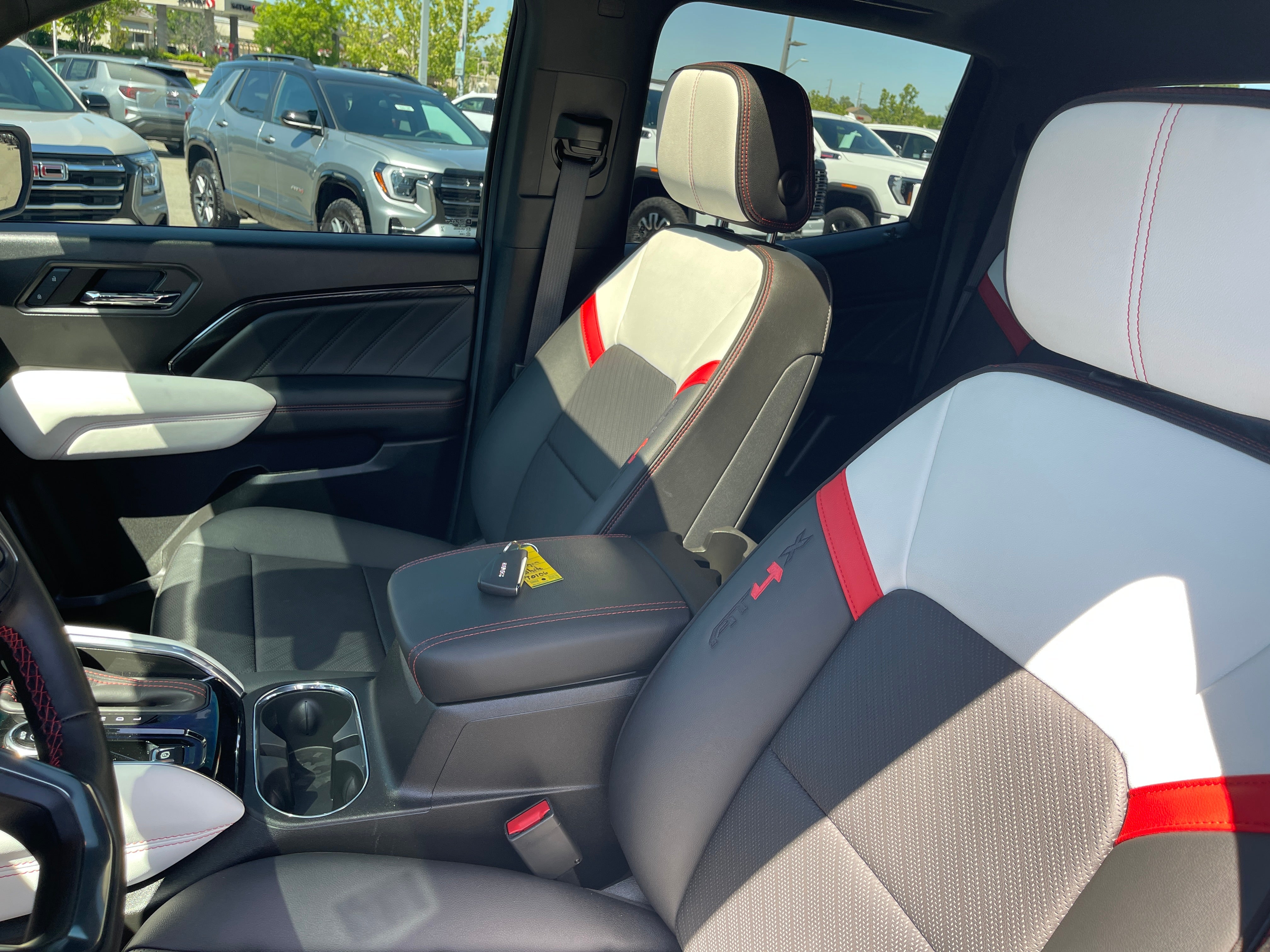 2024 GMC Canyon AT4X