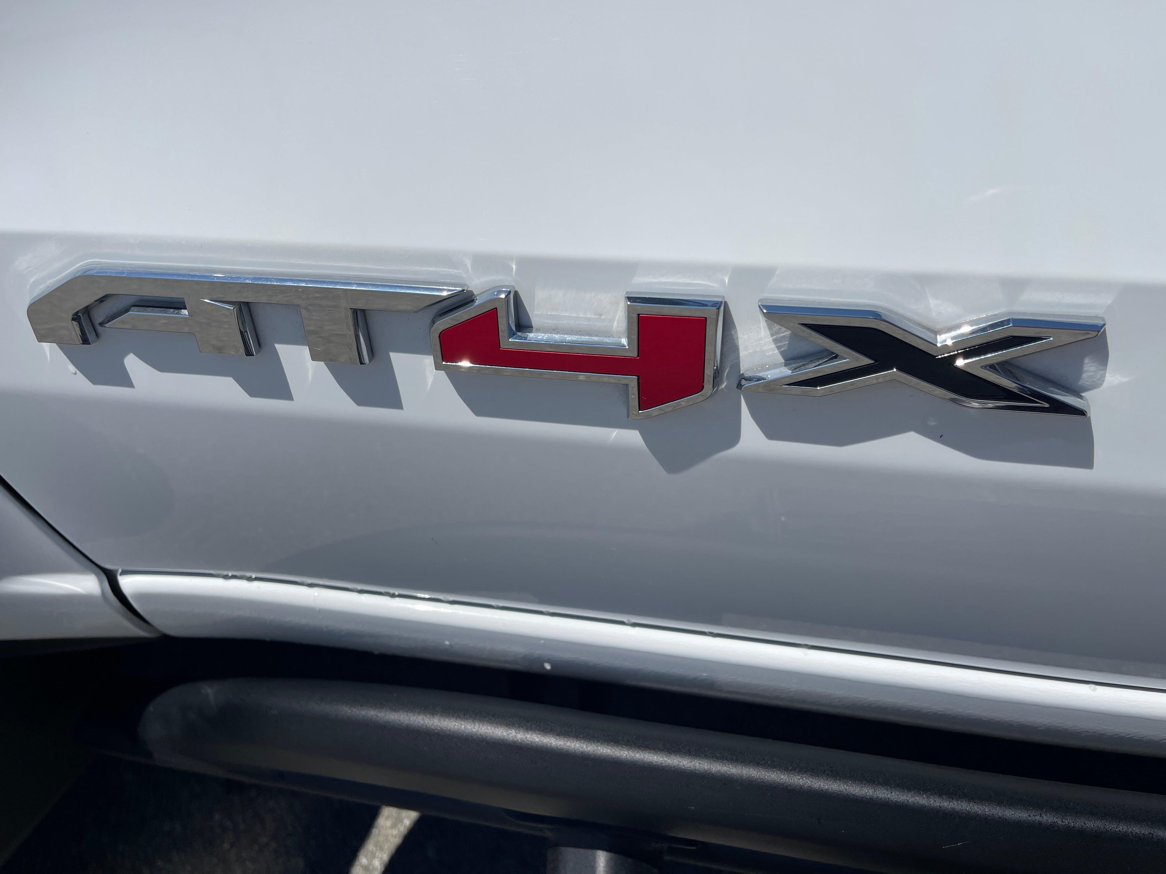 2024 GMC Canyon AT4X