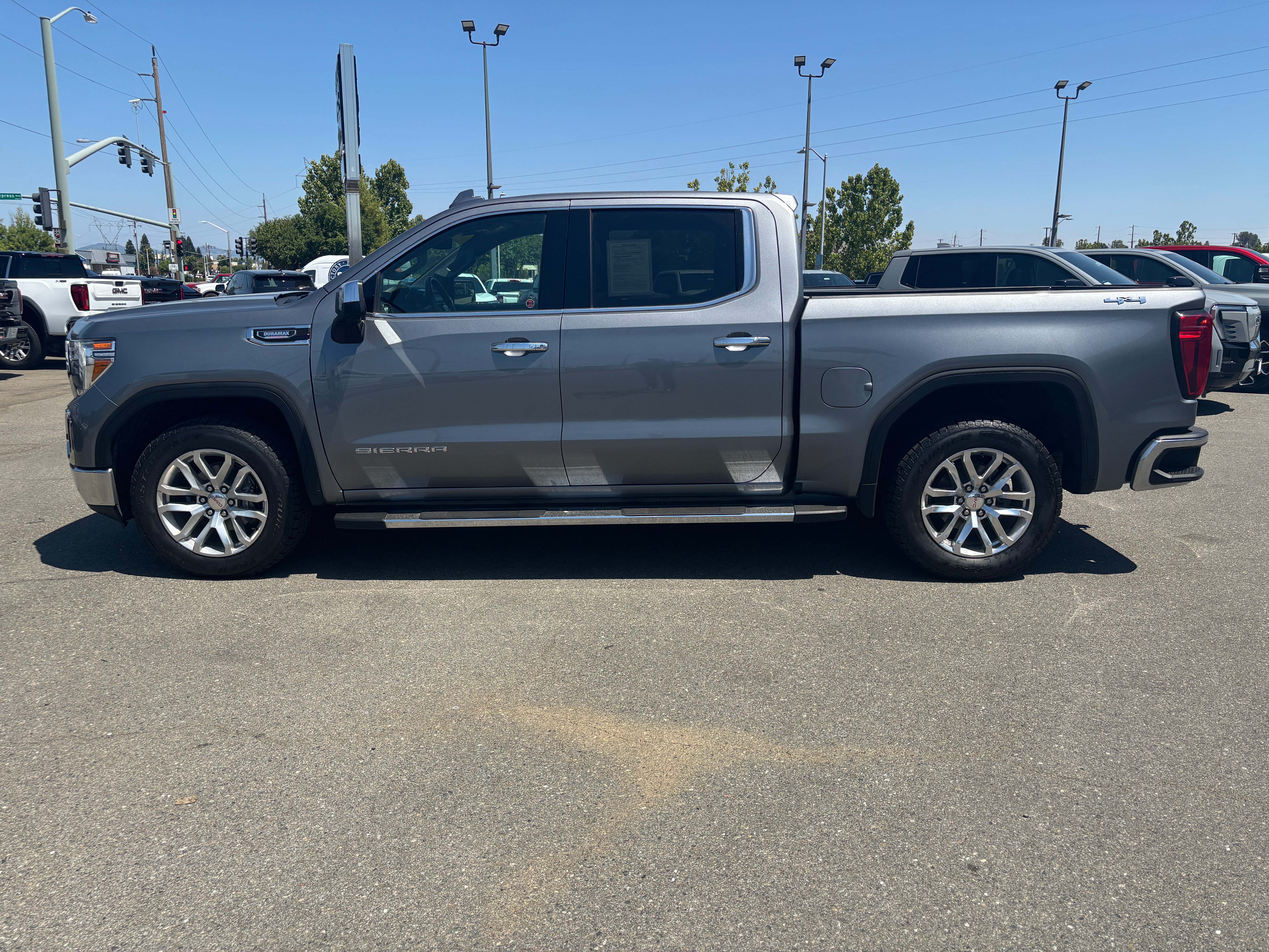 2021 GMC Sierra 1500 SLT
