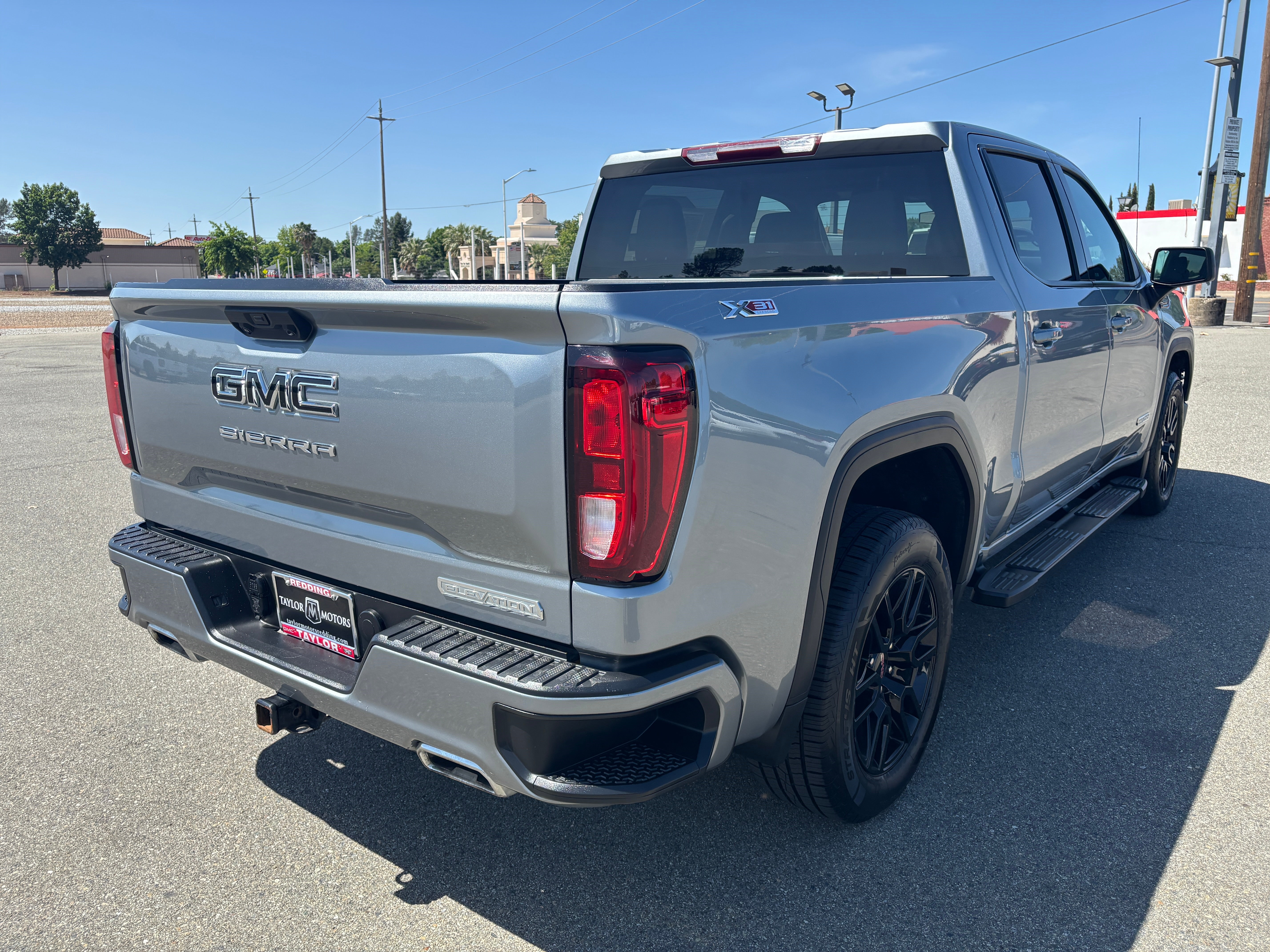 2023 GMC Sierra 1500 Elevation