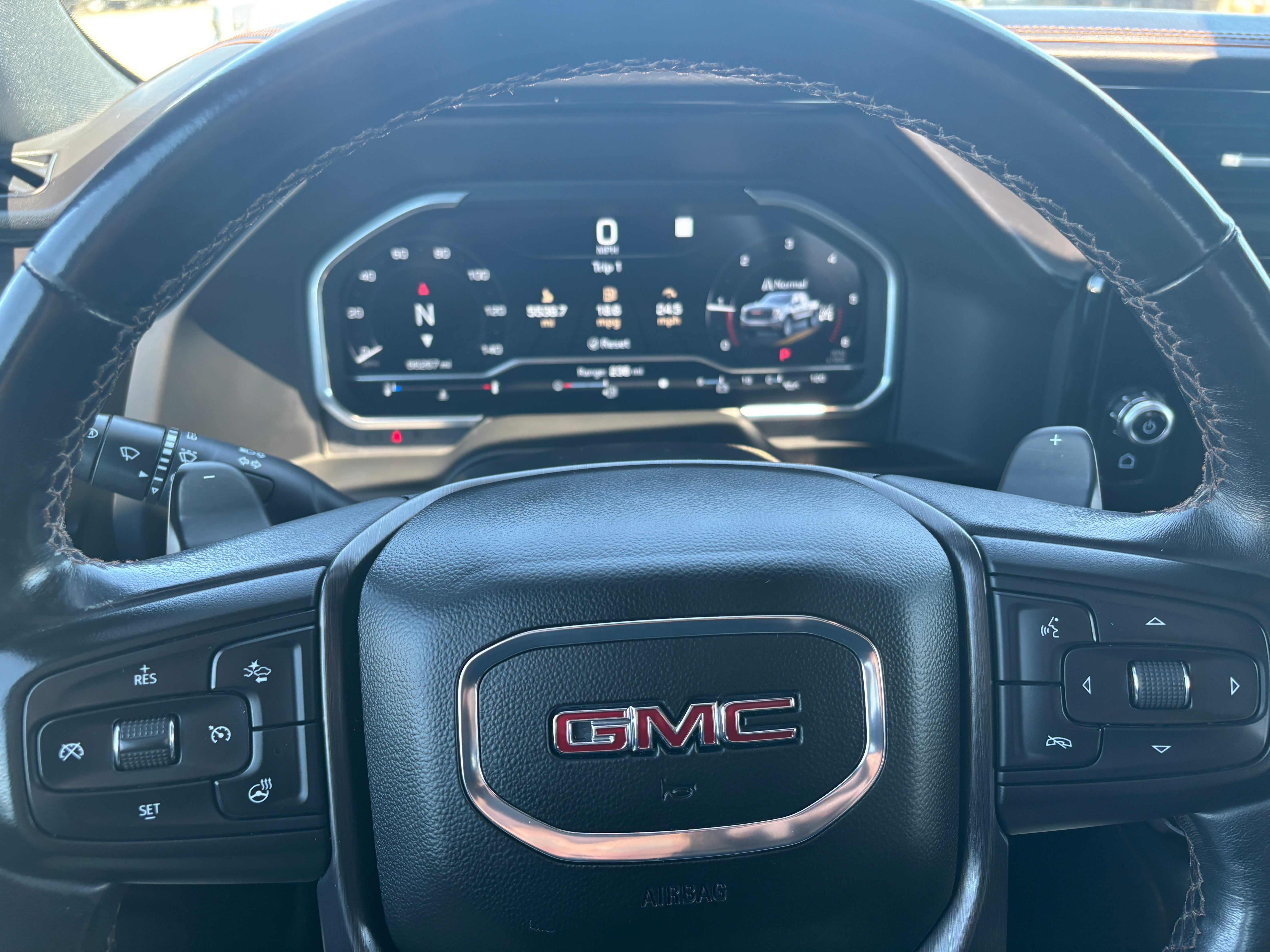 2023 GMC Sierra 1500 AT4