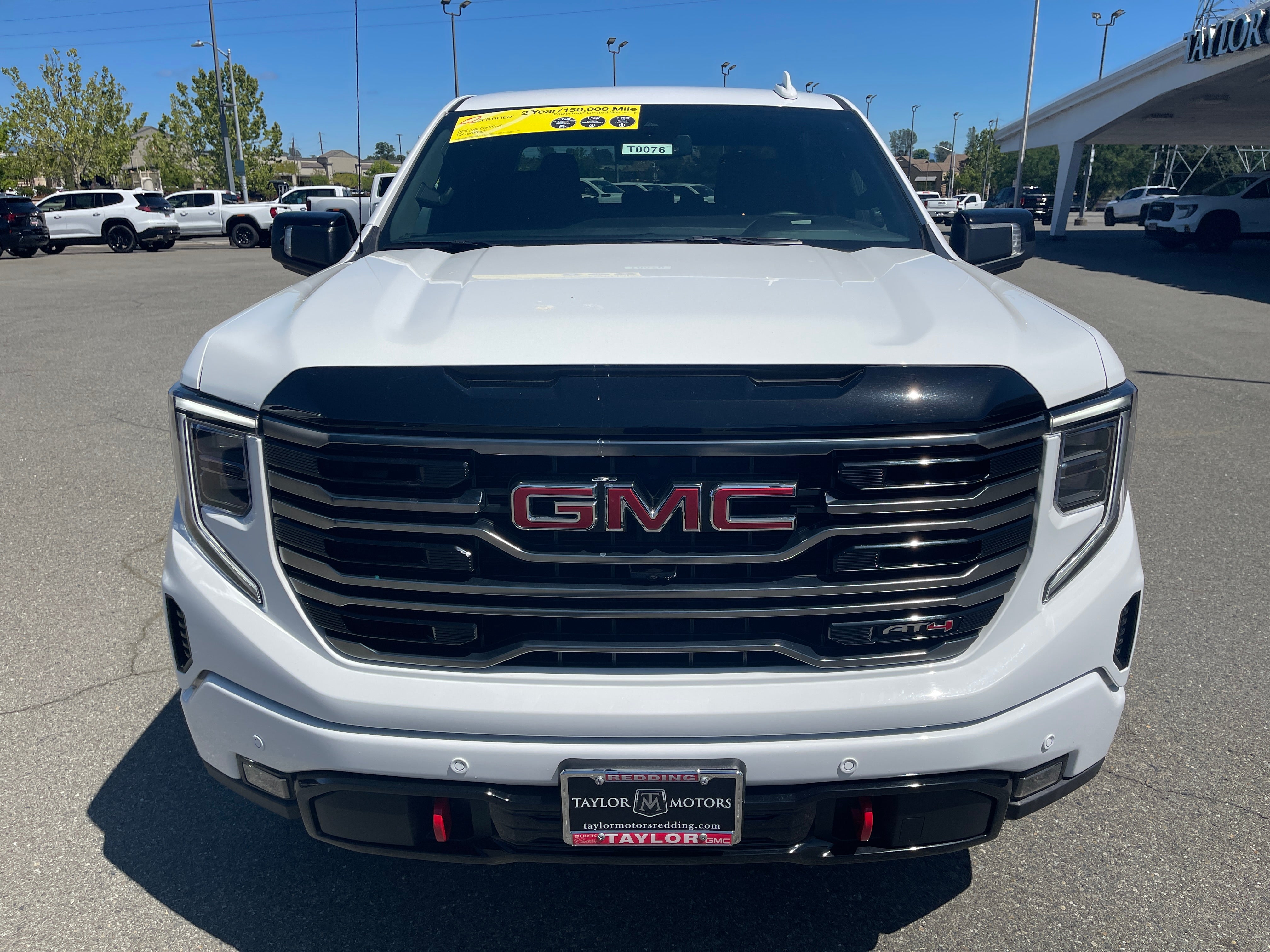 2025 GMC Sierra 1500 AT4