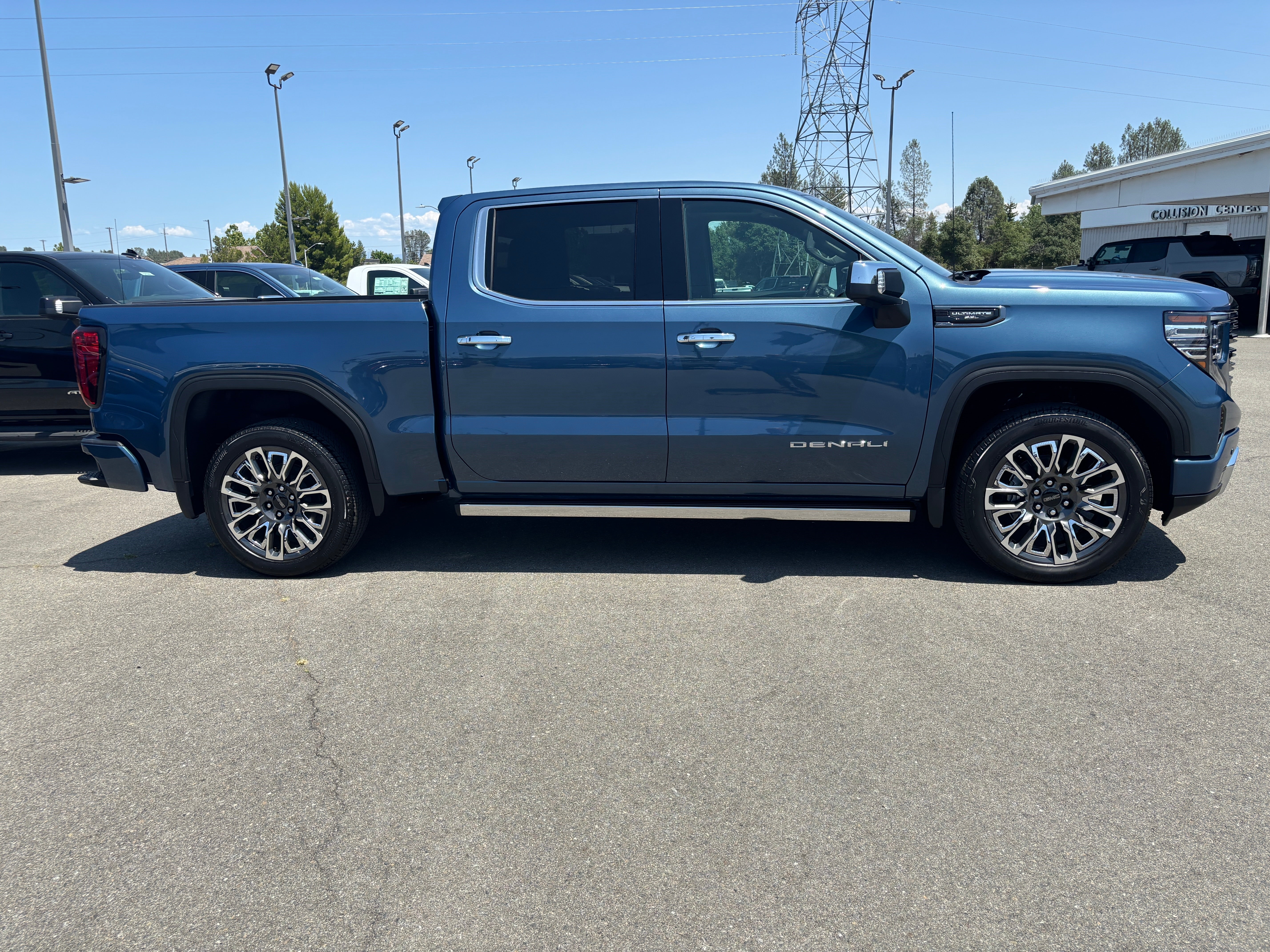 2025 GMC Sierra 1500 Denali Ultimate