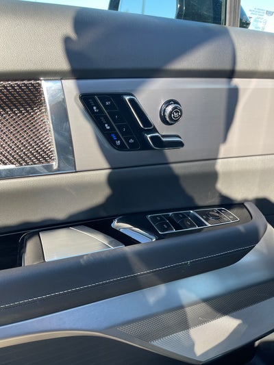 2027 Cadillac VISTIQ Sport