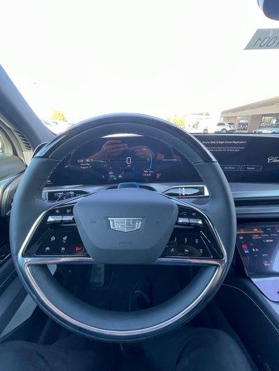 2027 Cadillac VISTIQ Sport