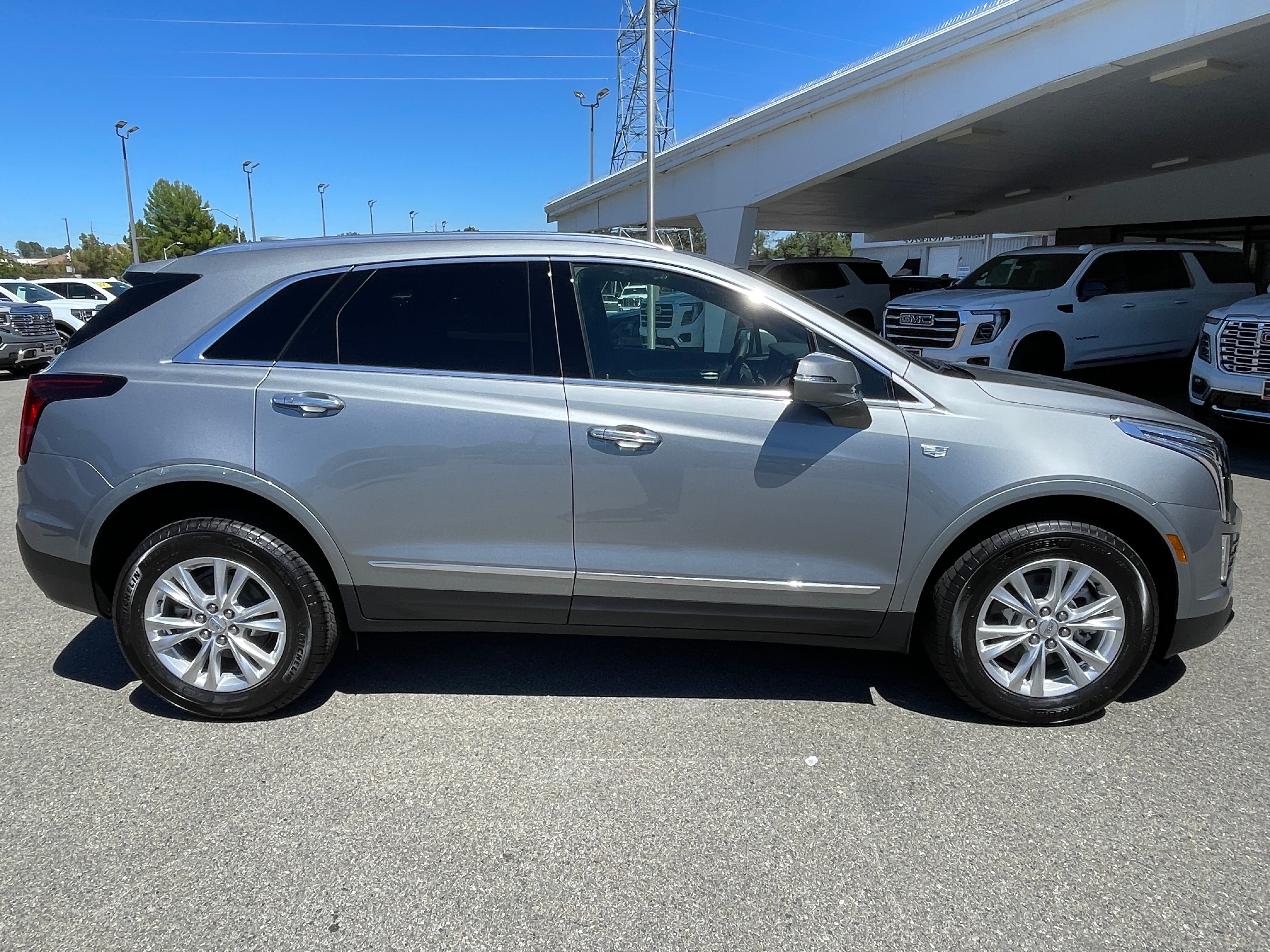 2026 Cadillac XT5 Luxury