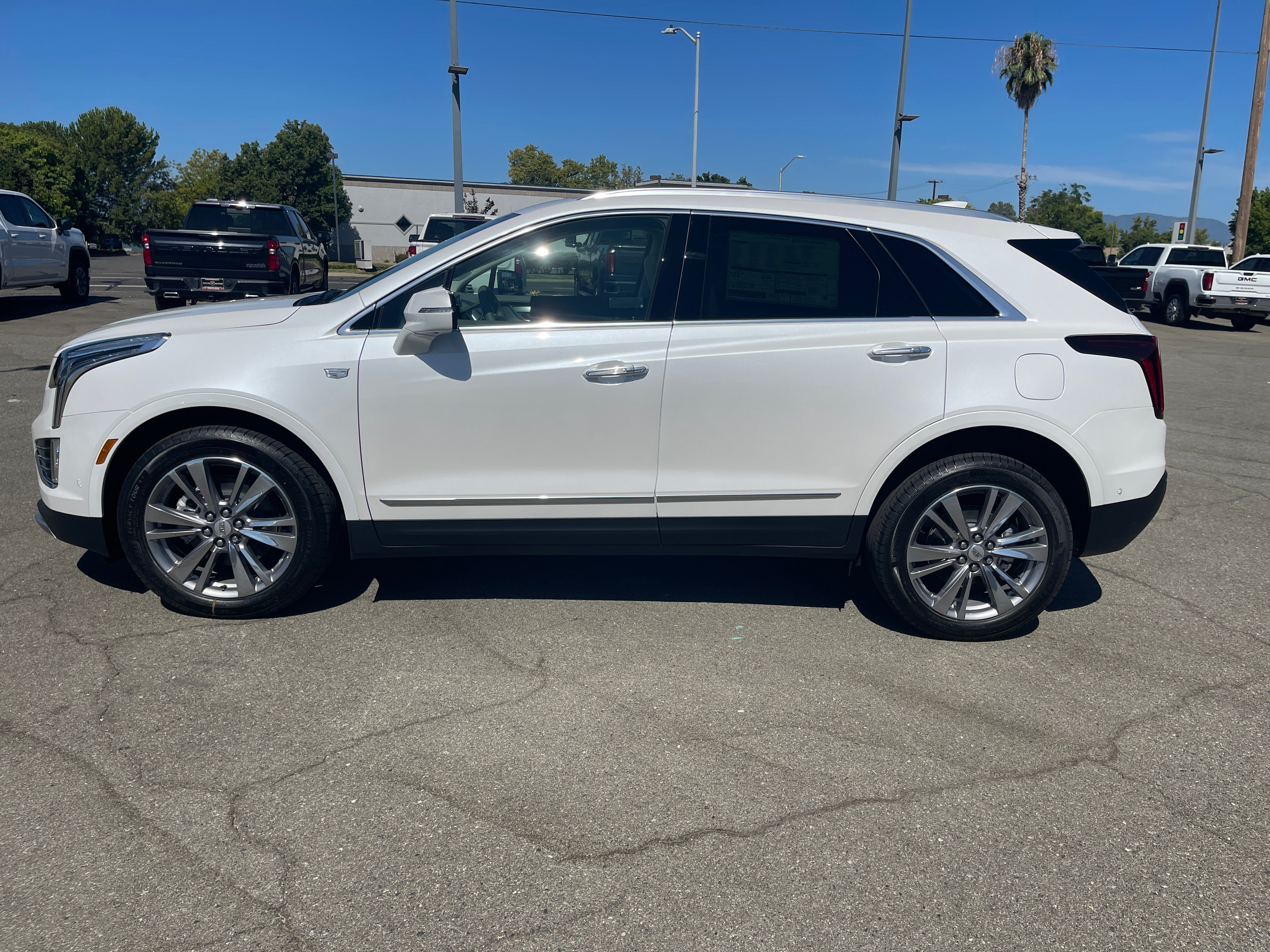 2026 Cadillac XT5 Premium Luxury