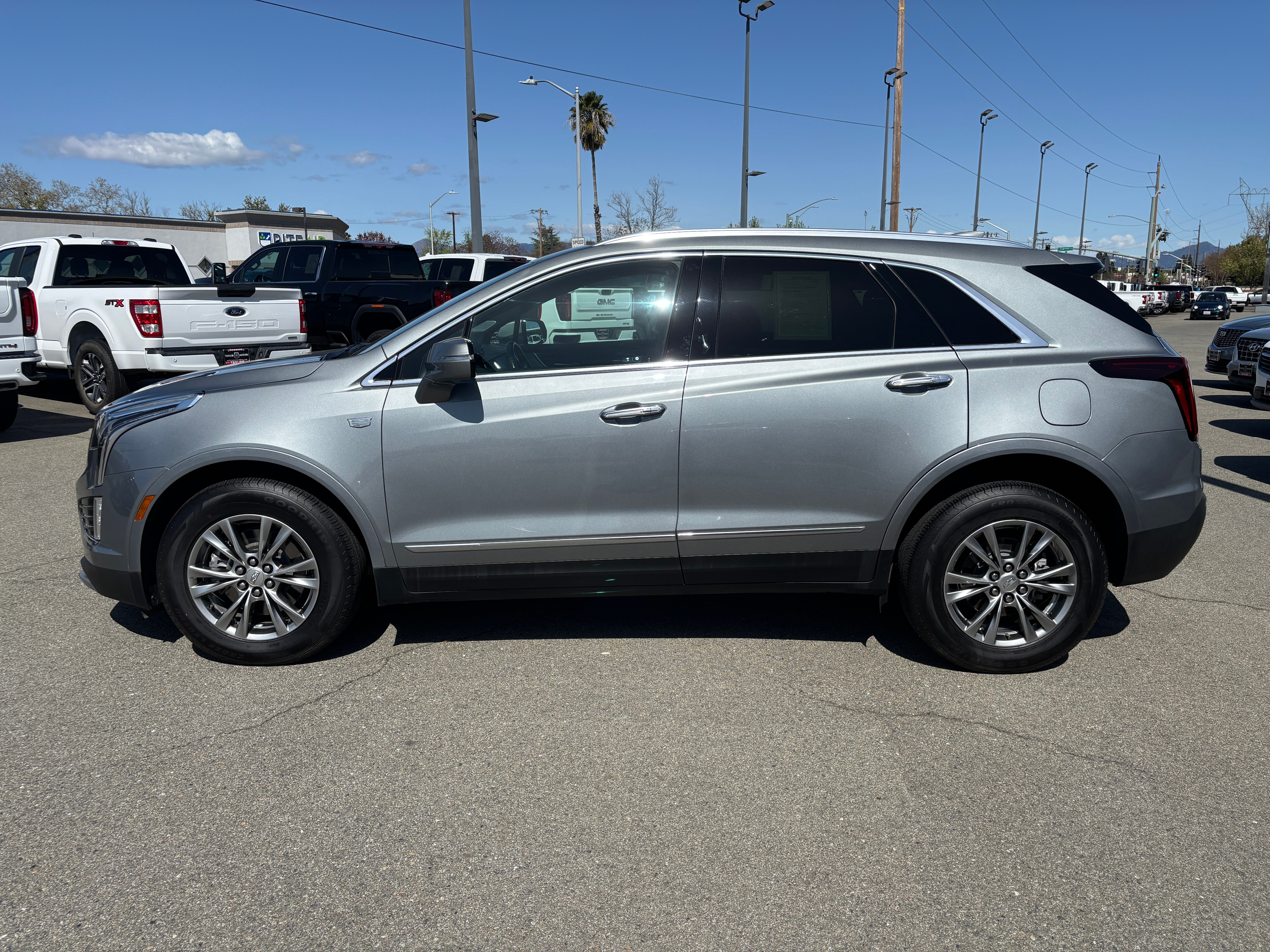 2023 Cadillac XT5 Premium Luxury