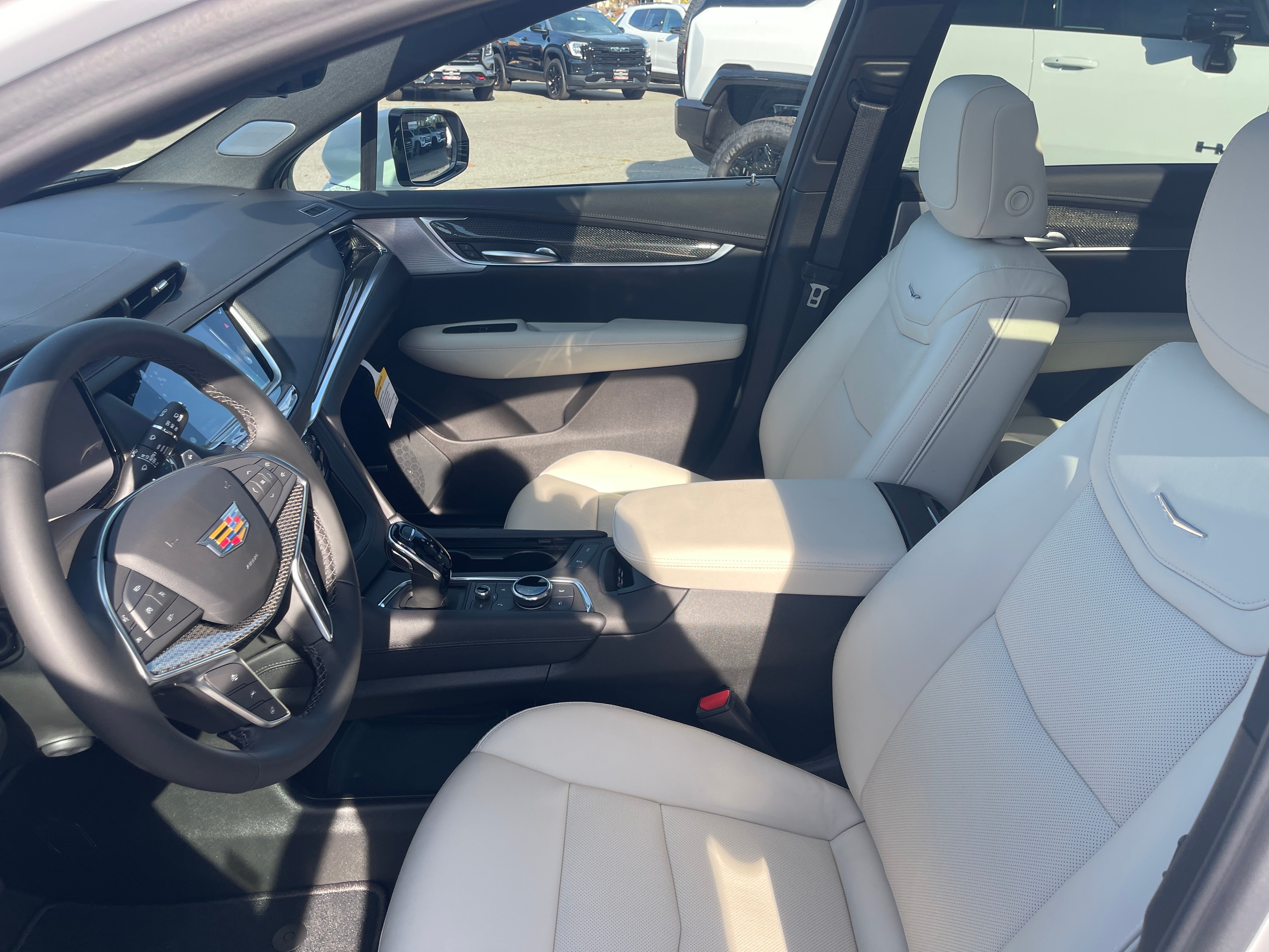 2026 Cadillac XT5 Sport