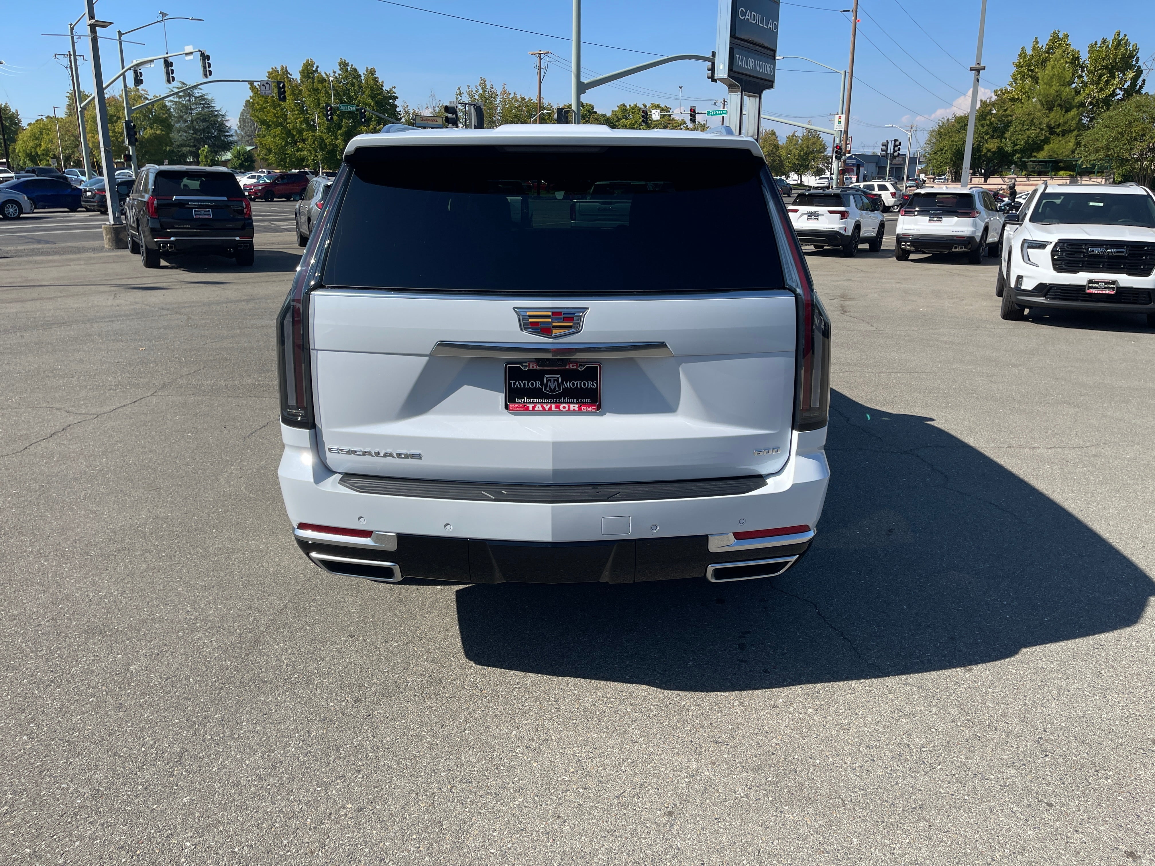 2026 Cadillac Escalade Luxury