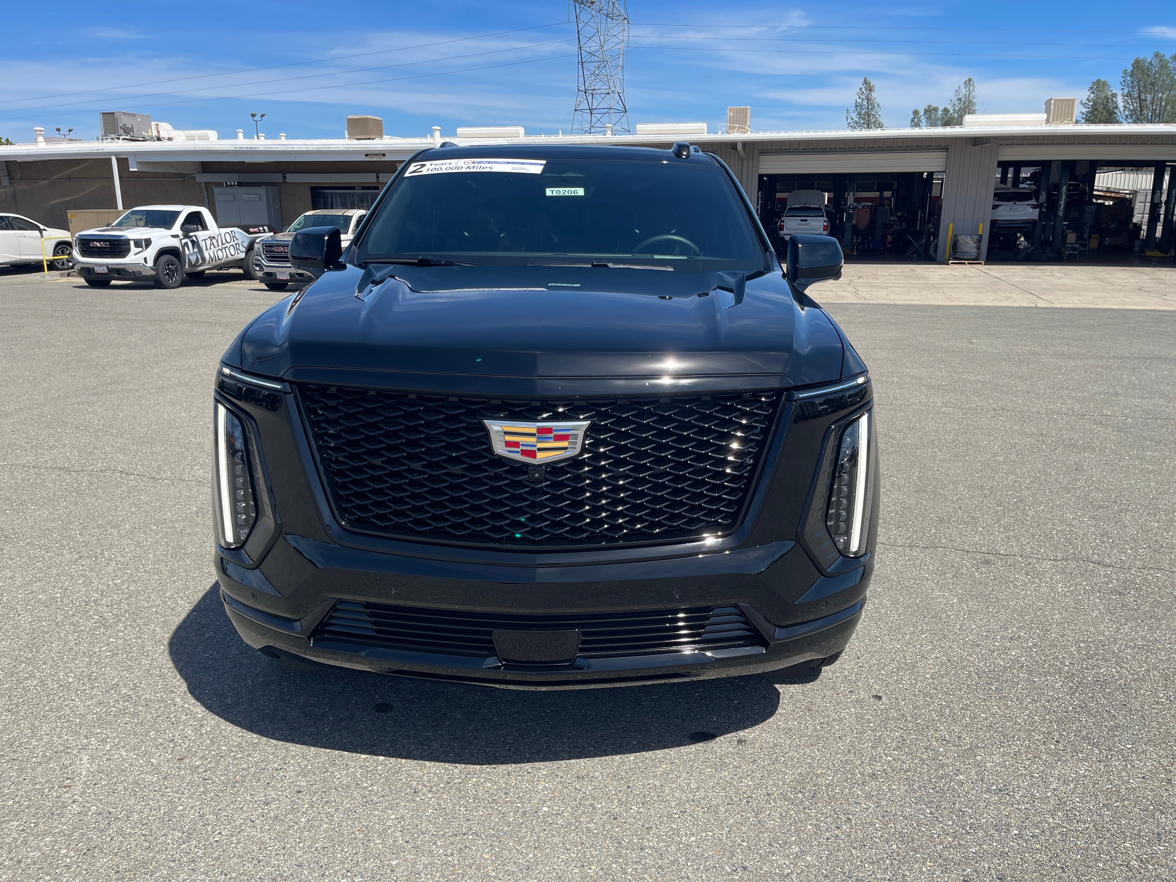 2025 Cadillac Escalade Sport