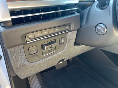 2027 Cadillac Escalade Platinum Sport