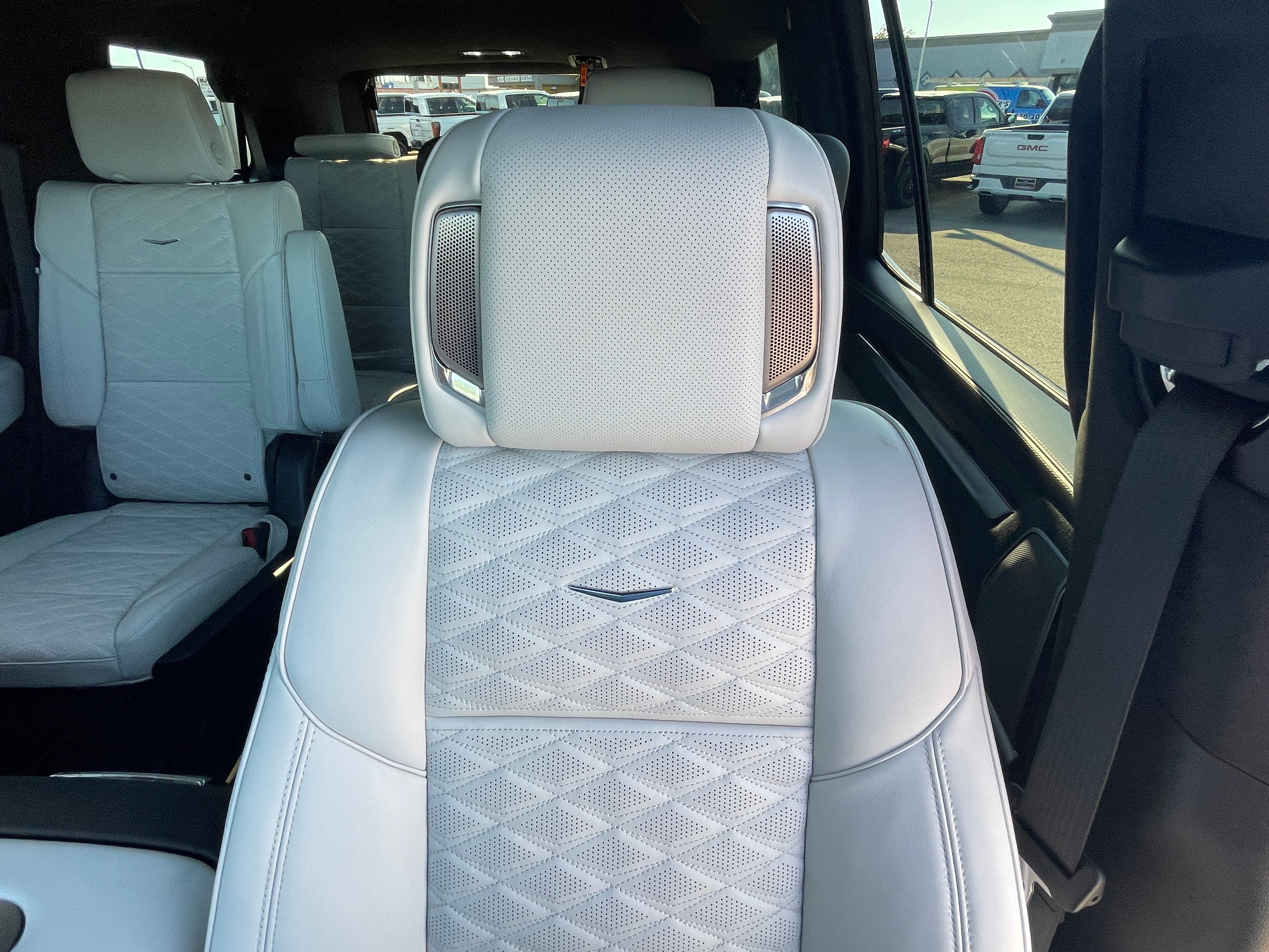 2027 Cadillac Escalade Platinum Sport