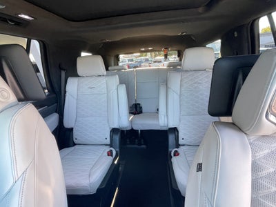 2027 Cadillac Escalade Platinum Sport