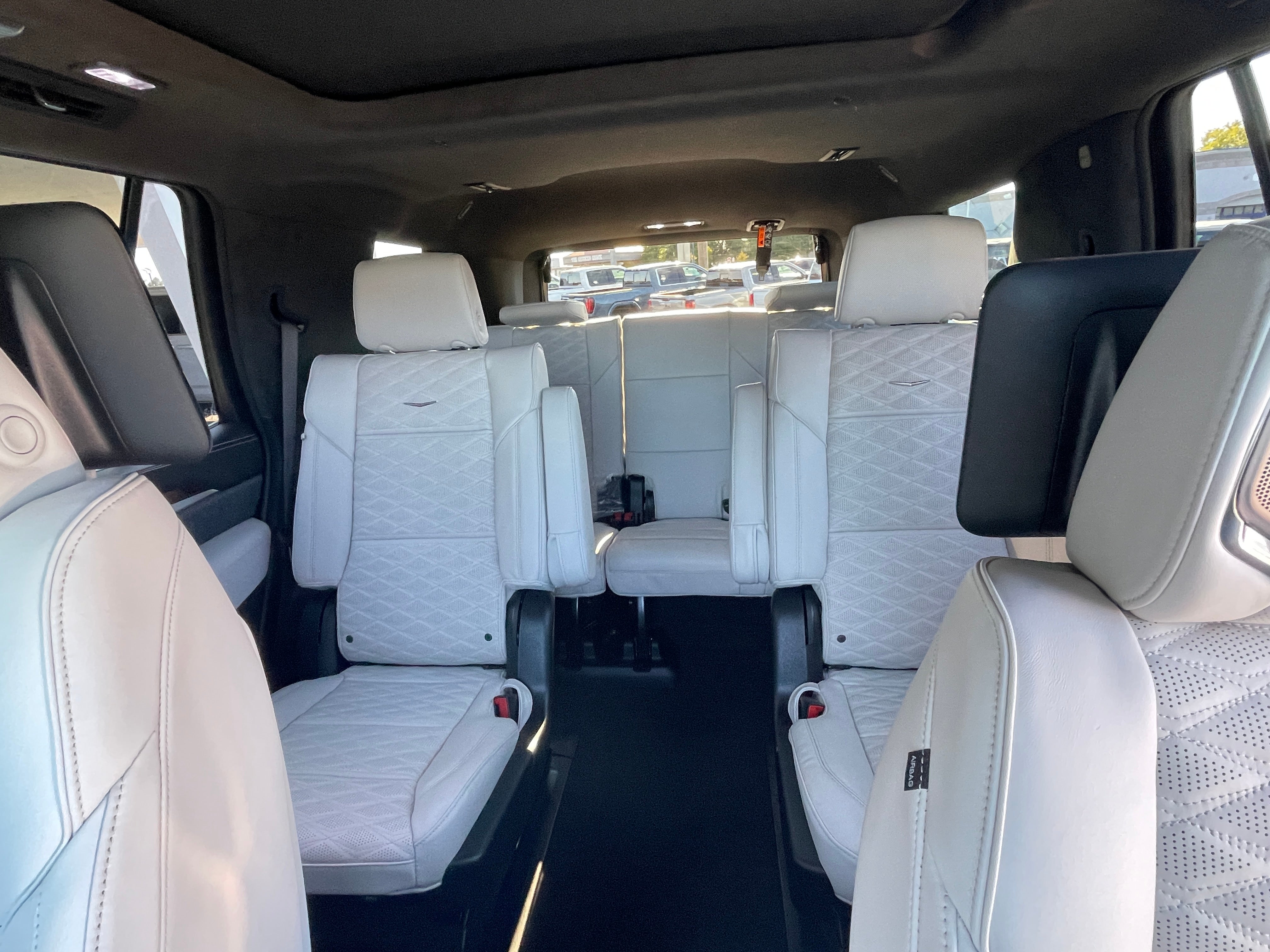 2027 Cadillac Escalade Platinum Sport