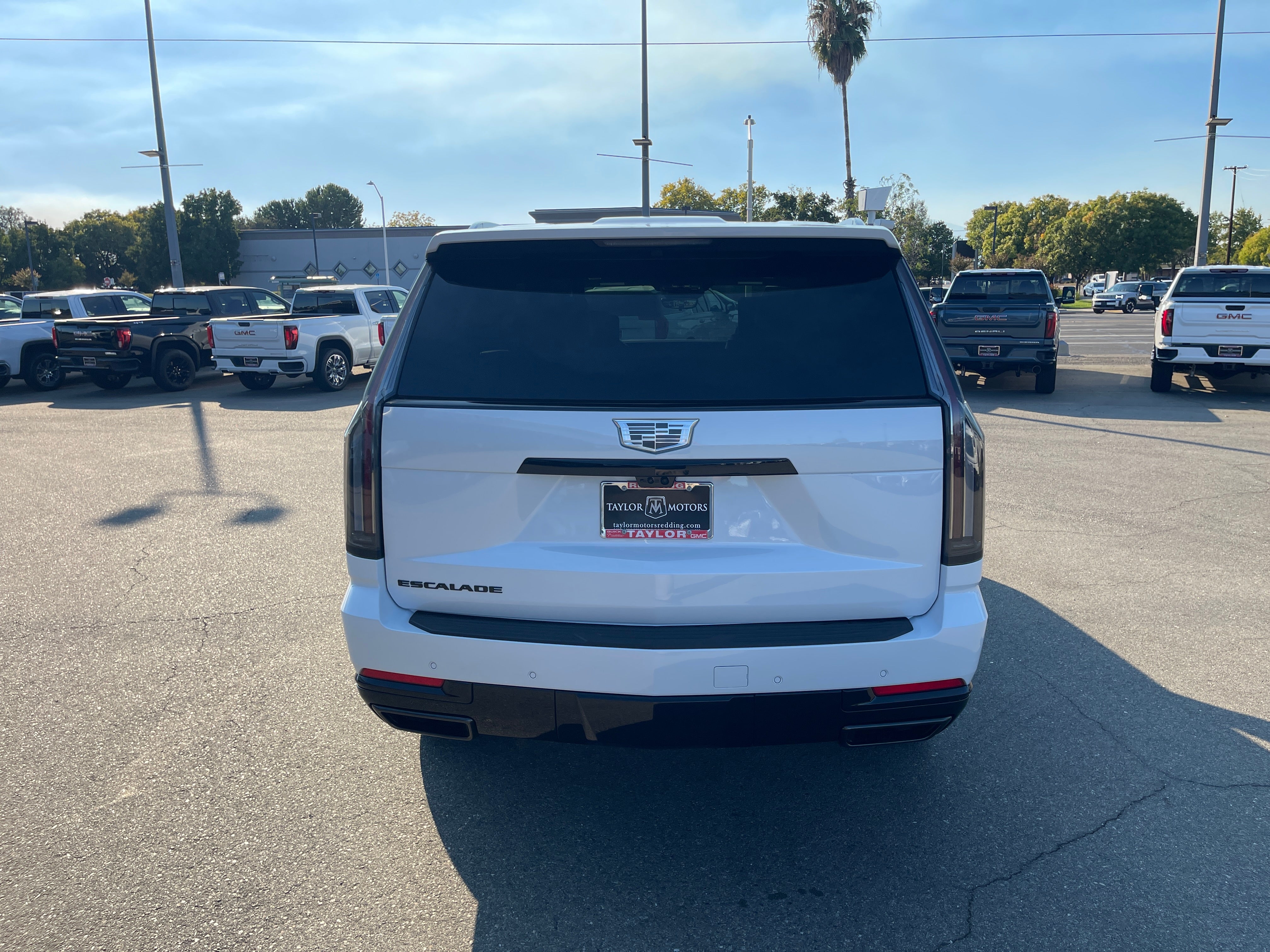 2027 Cadillac Escalade Platinum Sport