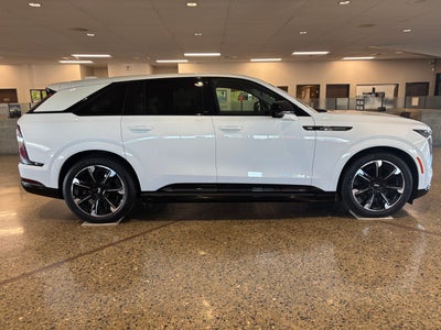 2025 Cadillac ESCALADE IQ Sport 1