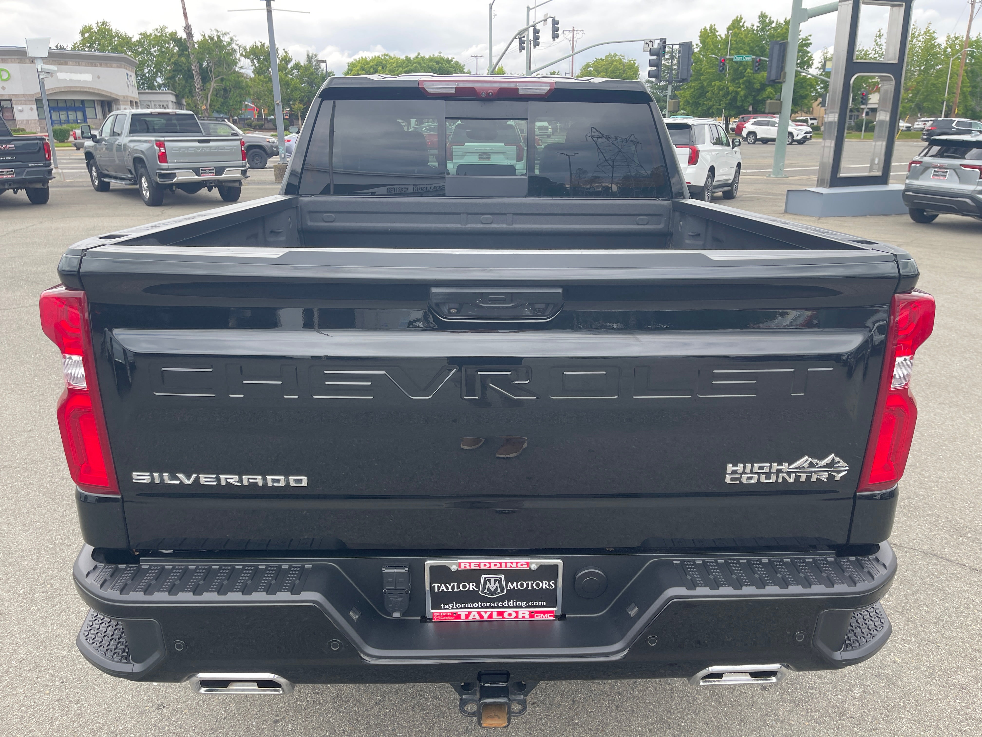 2023 Chevrolet Silverado 1500 High Country