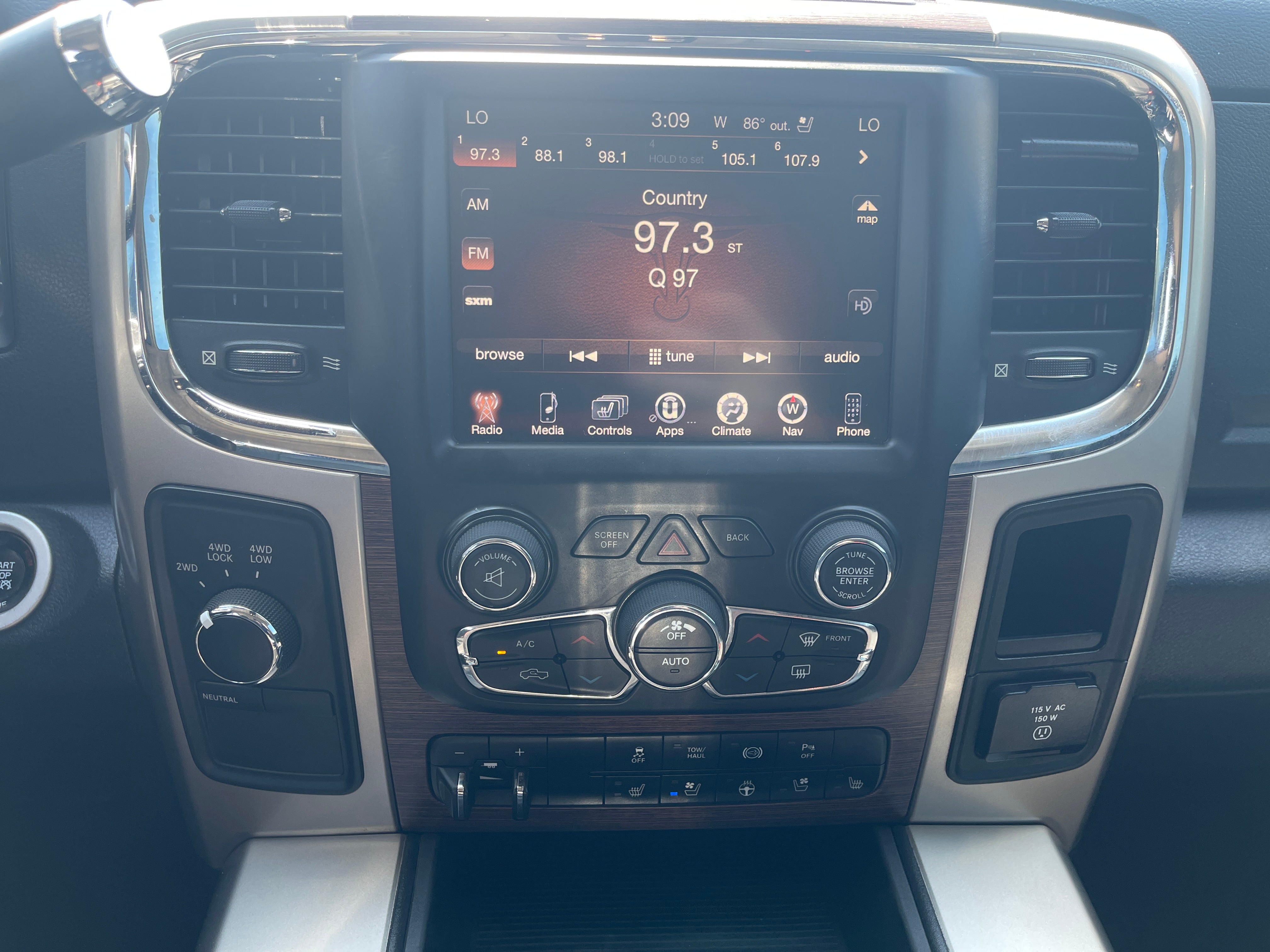 2015 RAM 2500 Laramie